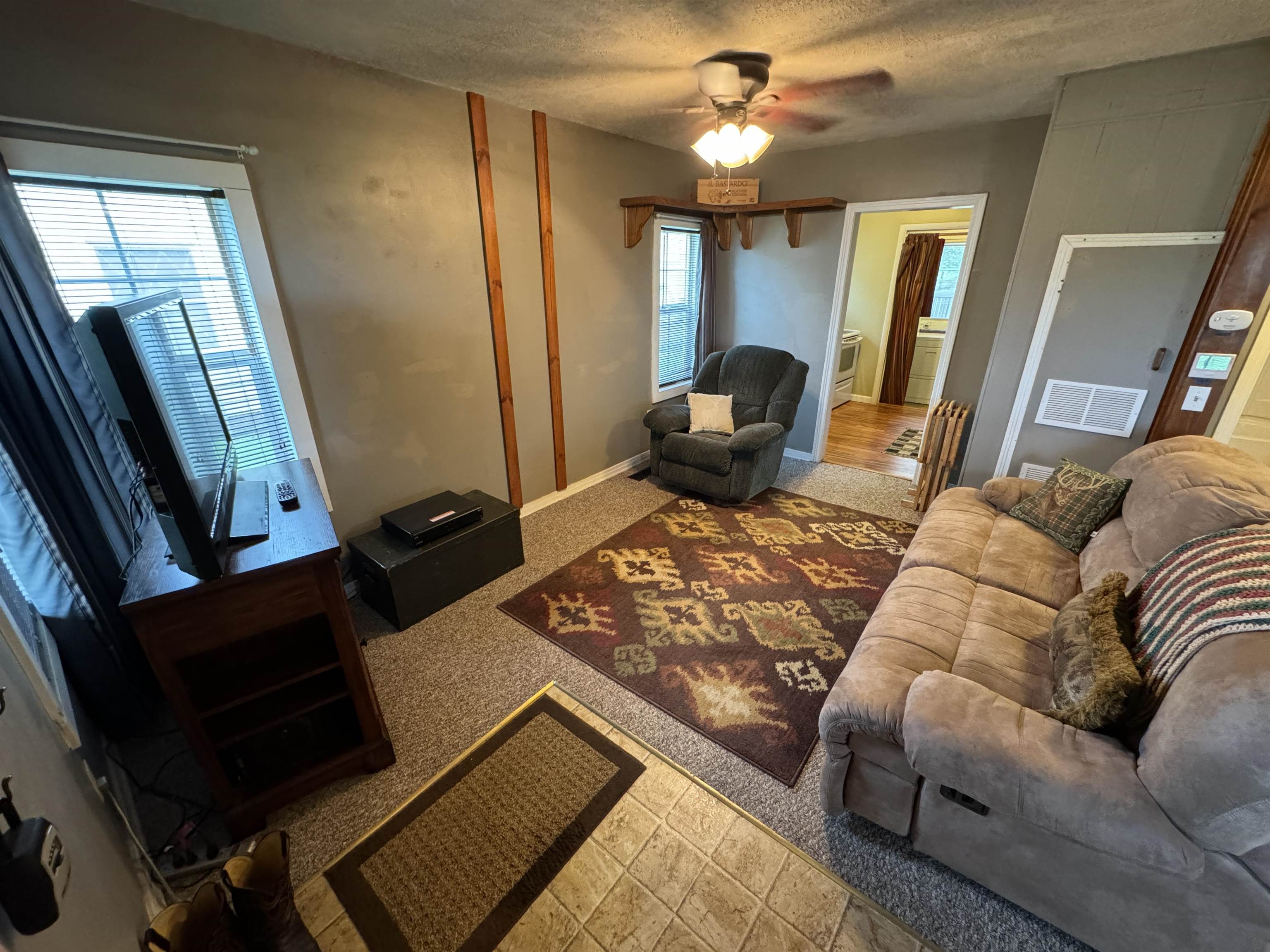 417 W 2nd Ave, Medicine Lodge, KS 67104