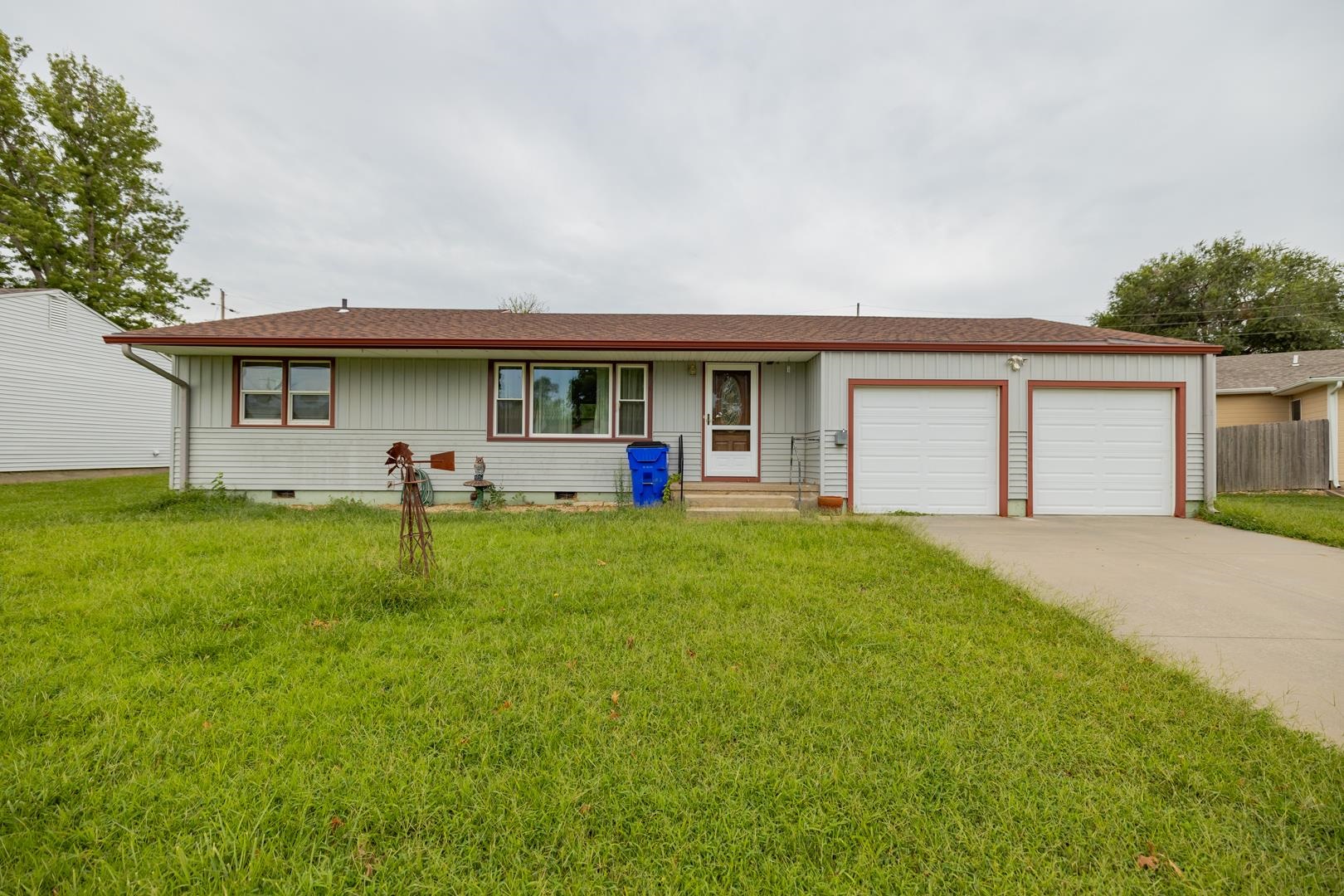 1315 W 10th St, Junction City, KS 66441