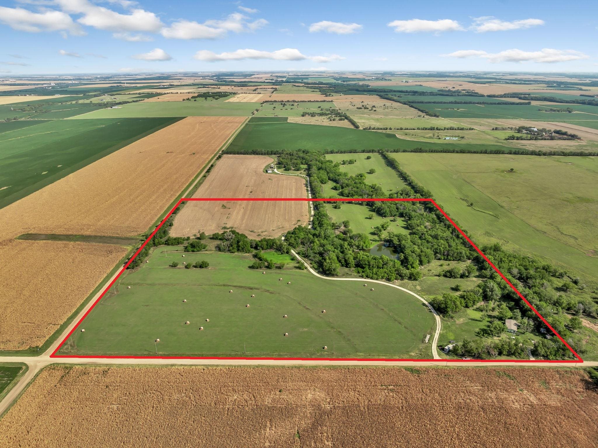 11800 NW 100th St, Whitewater, KS 67154