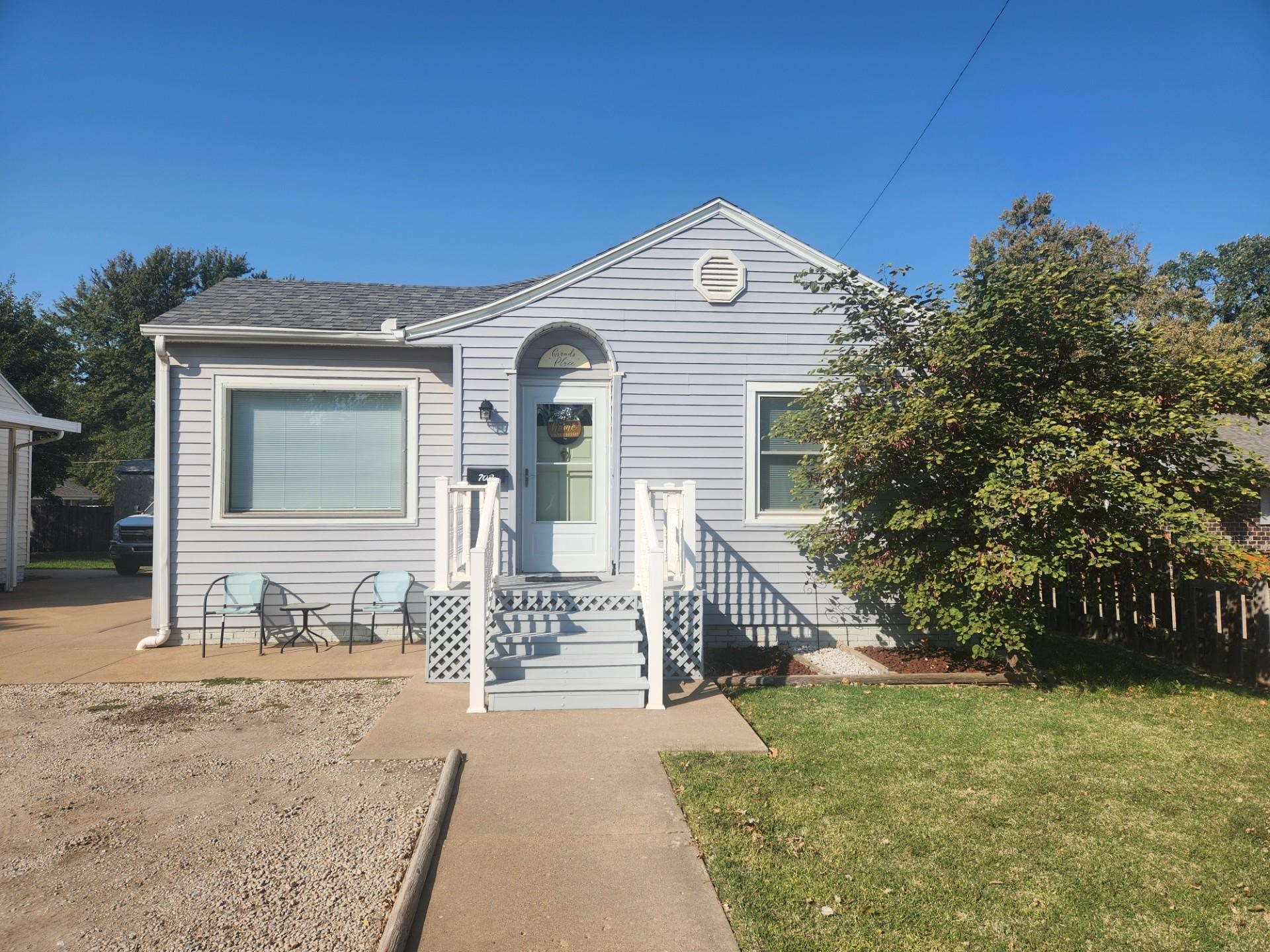 703 S Grand, Lyons, KS 67554