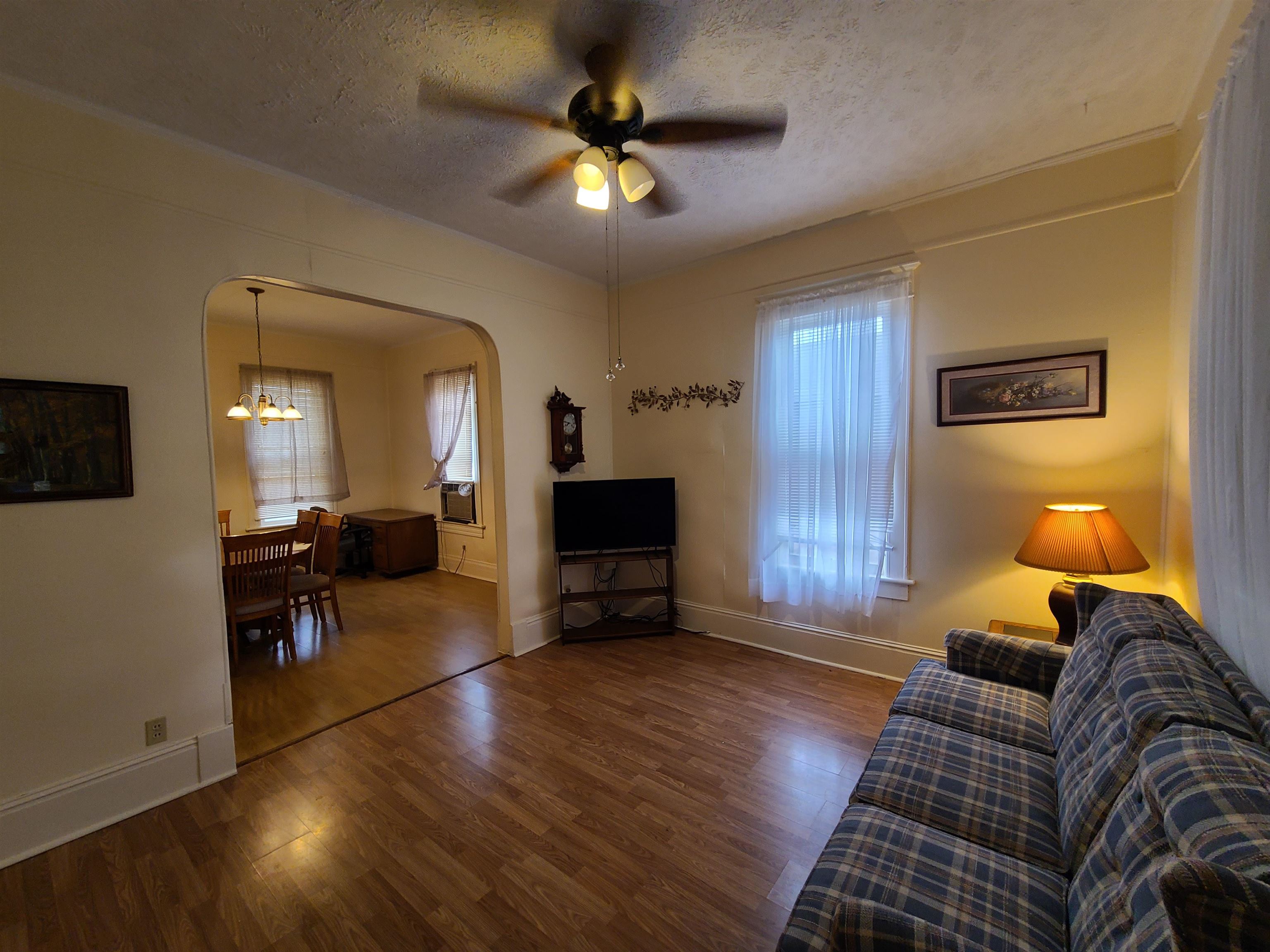 317 N Swedonia St, Marquette, KS 67464
