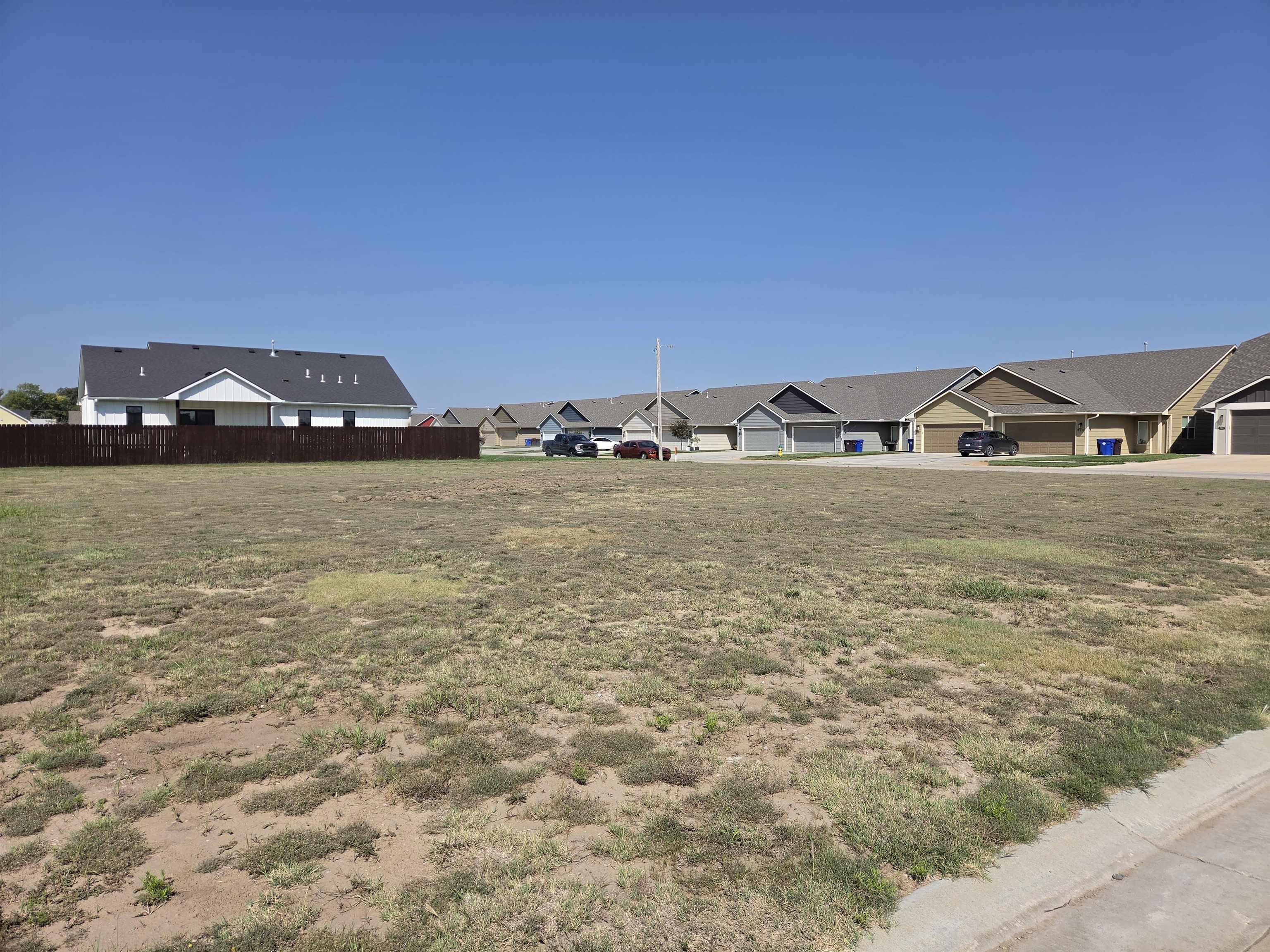 B4 L18 Stockholm Est Olaf Avenue, Lindsborg, KS 67456