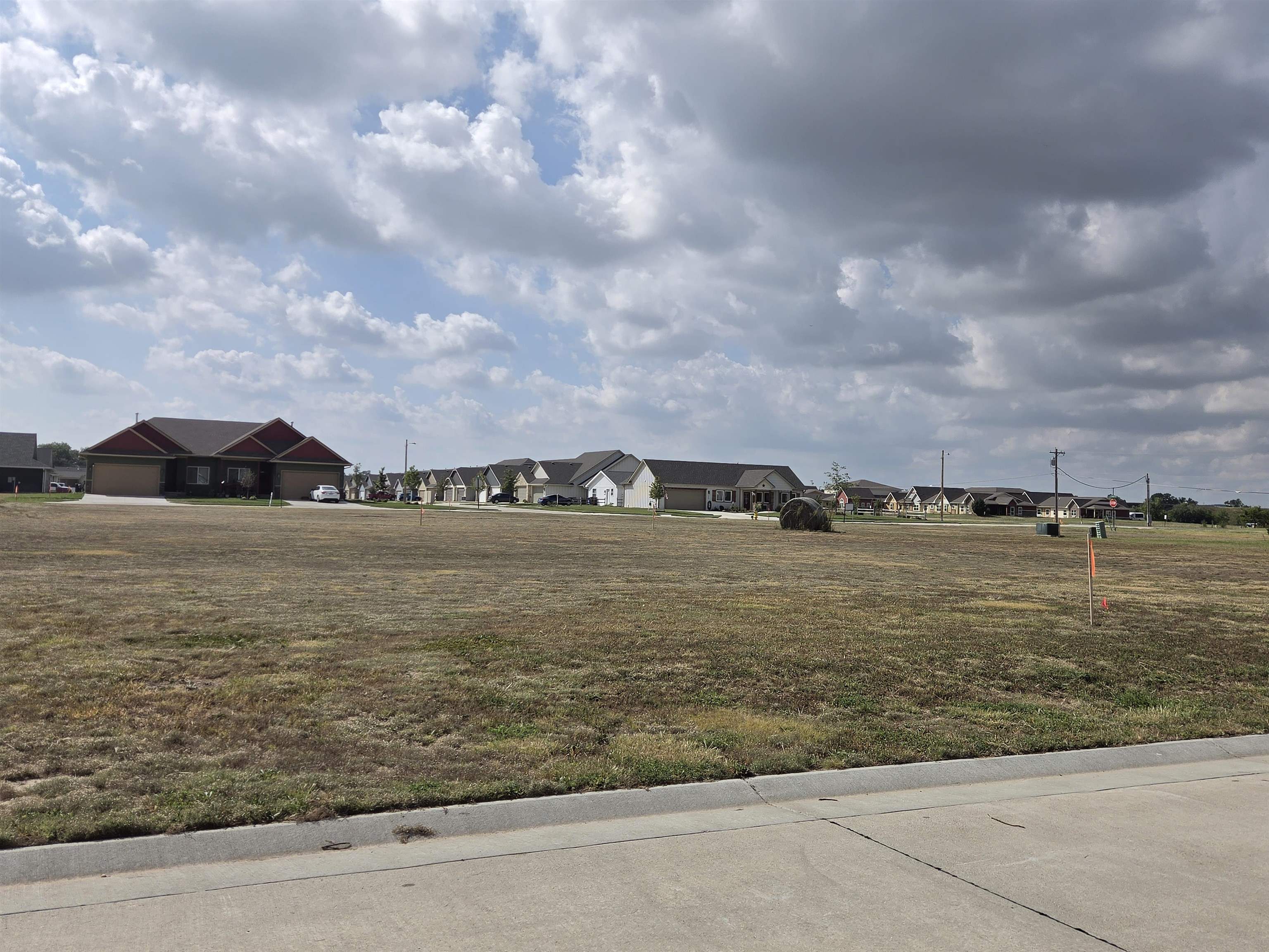 B6 L19 Stockholm Est Stockholm Circle, Lindsborg, KS 67456