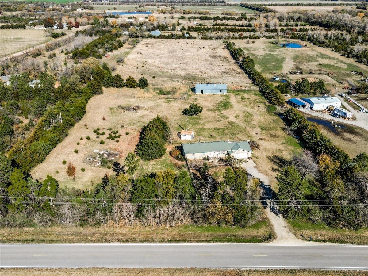 17818 W 55th, Viola, KS 67149
