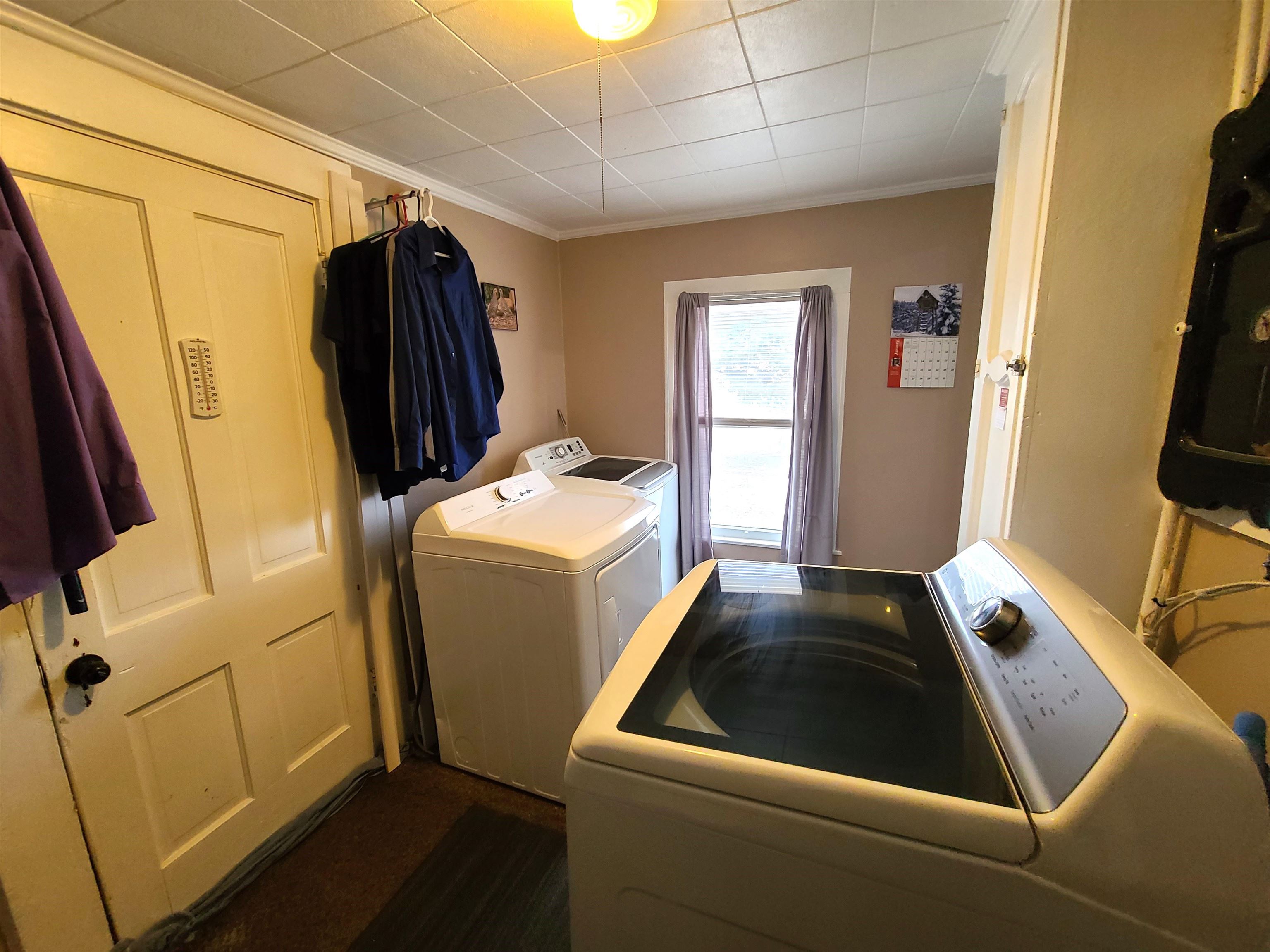 321 N Lincoln St, Marquette, KS 67464