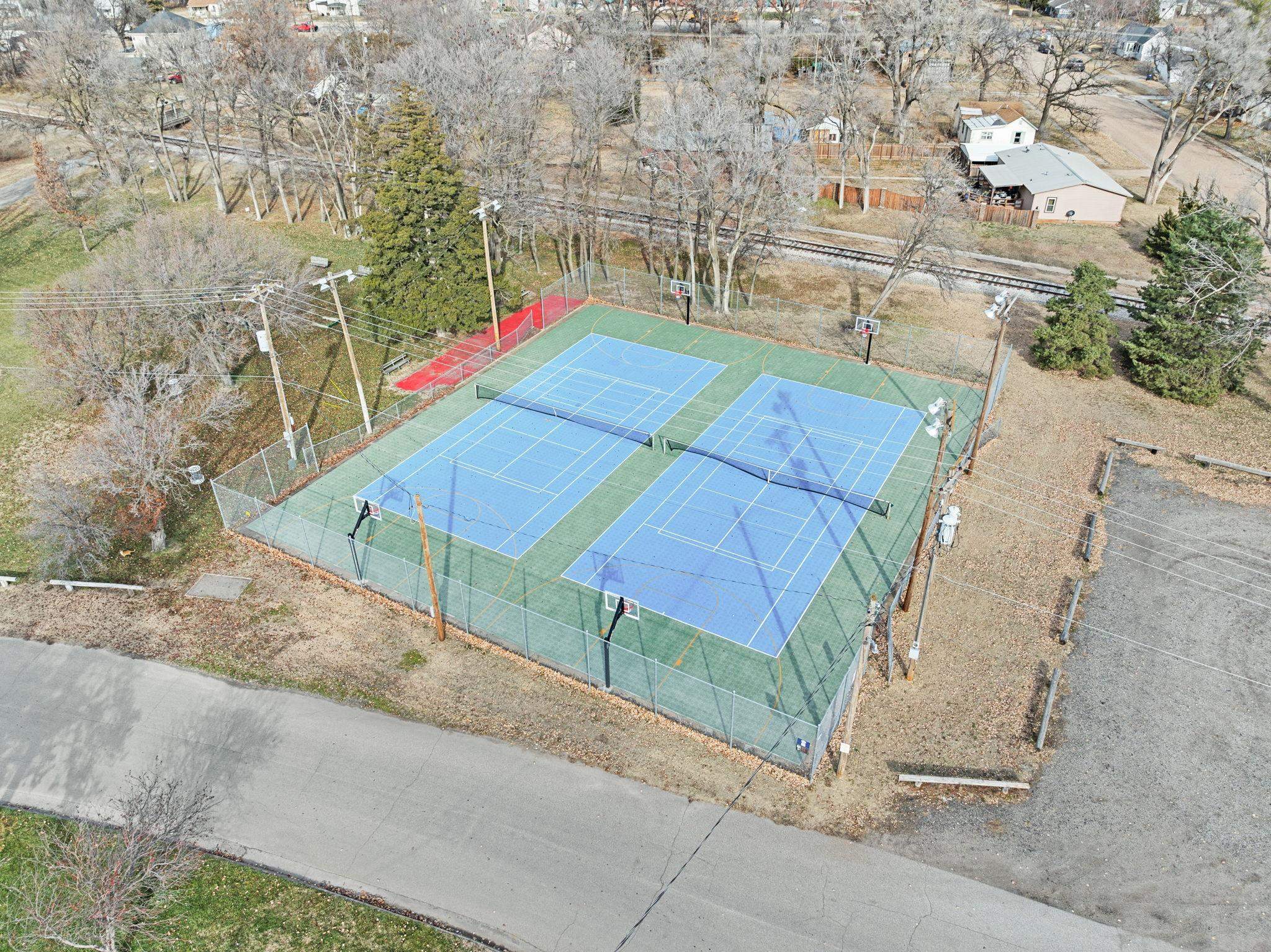 312 S 3rd, Sterling, KS 67579