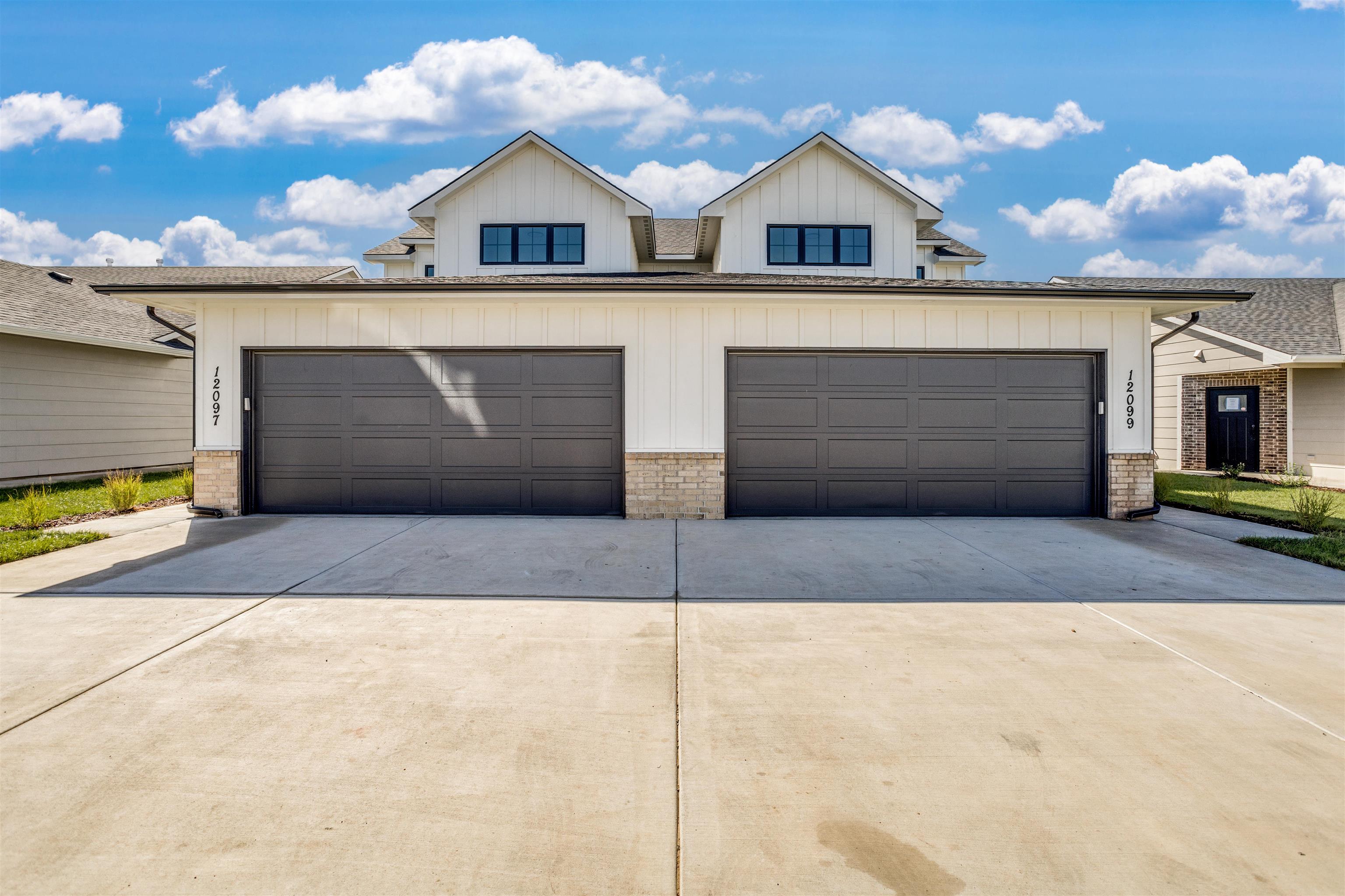 12099 W Swift Fox St, Wichita, KS 67223