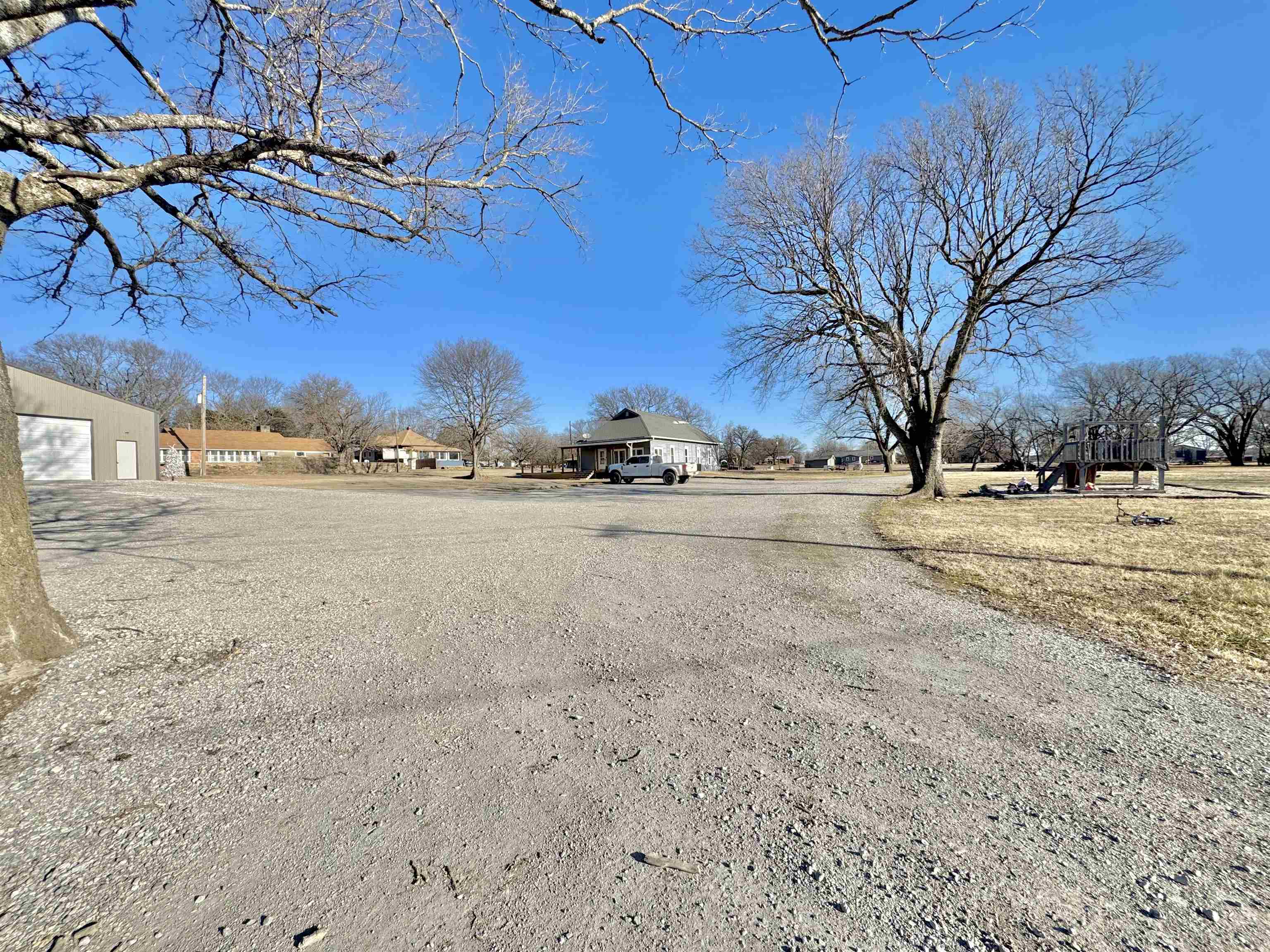 109 Maple Rd, Cedar Vale, KS 67024