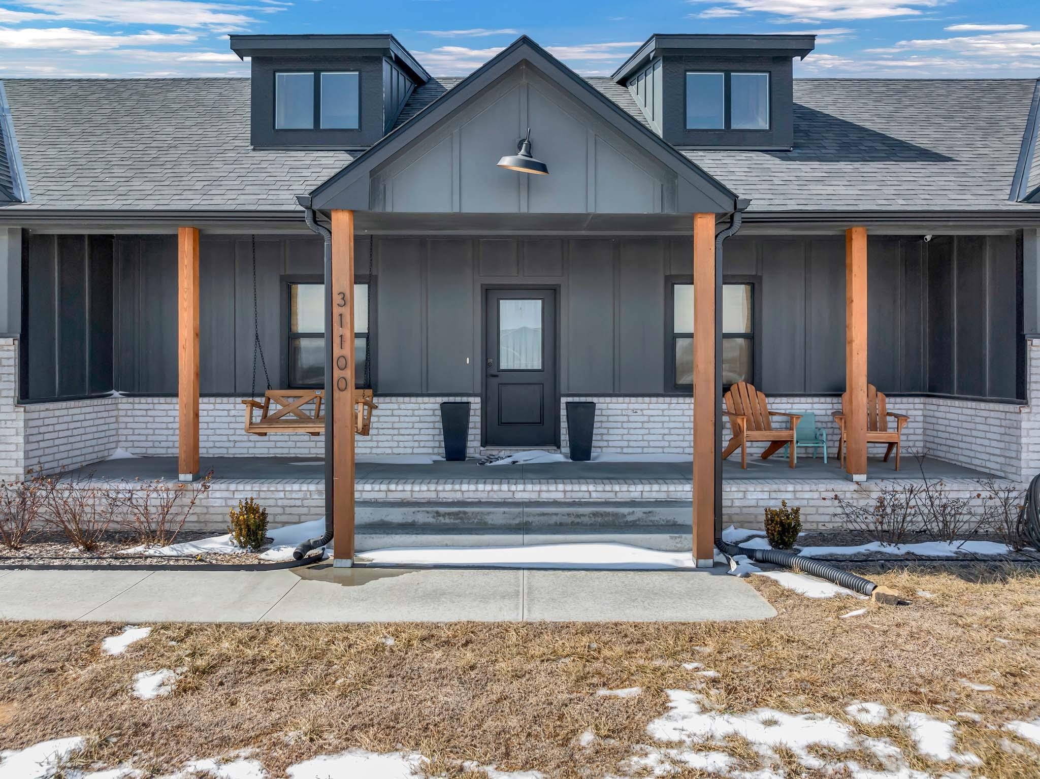 31100 W Seidl Ct, Garden Plain, KS 67050