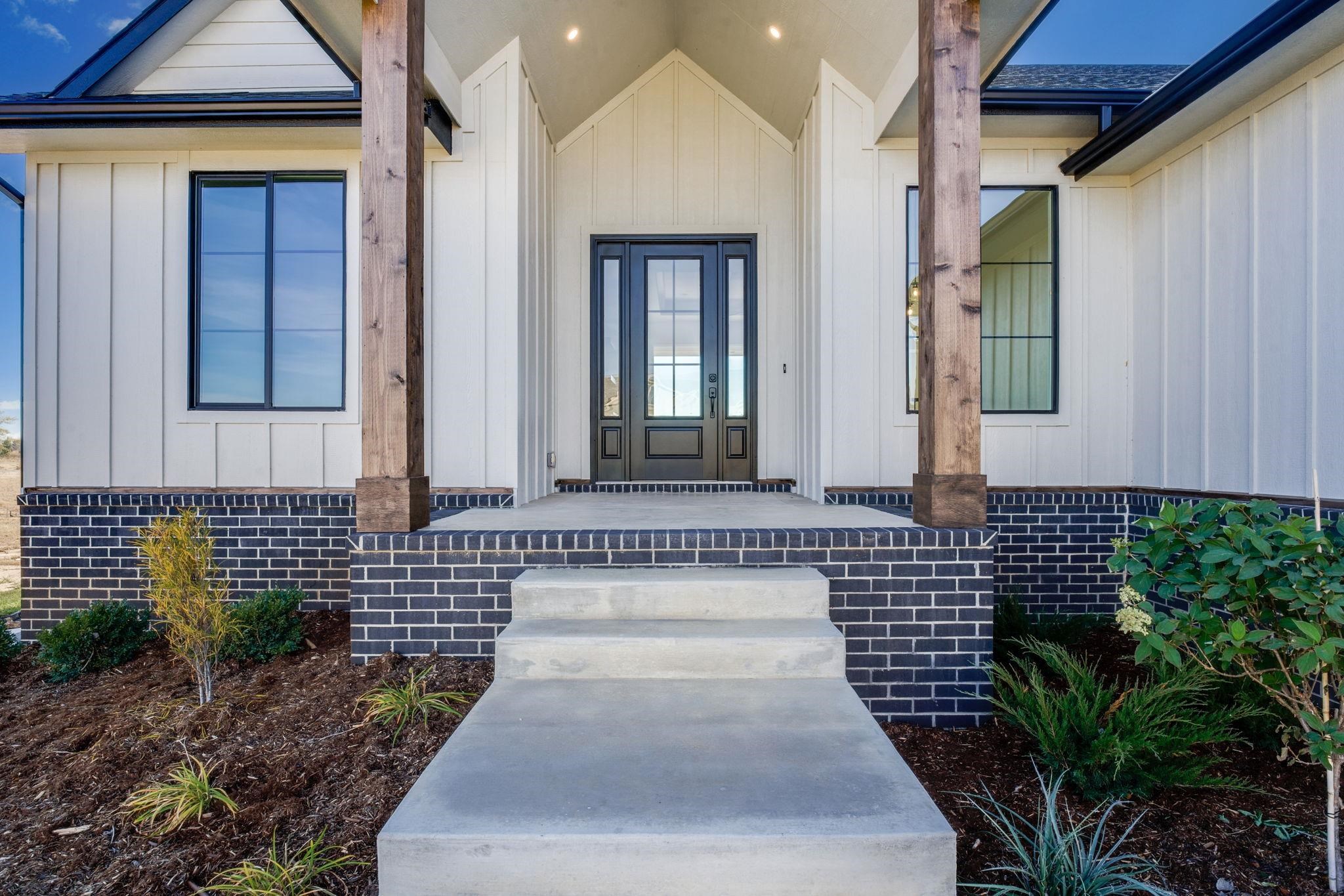 4411 N Grey Meadows Ct, Maize, KS 67101