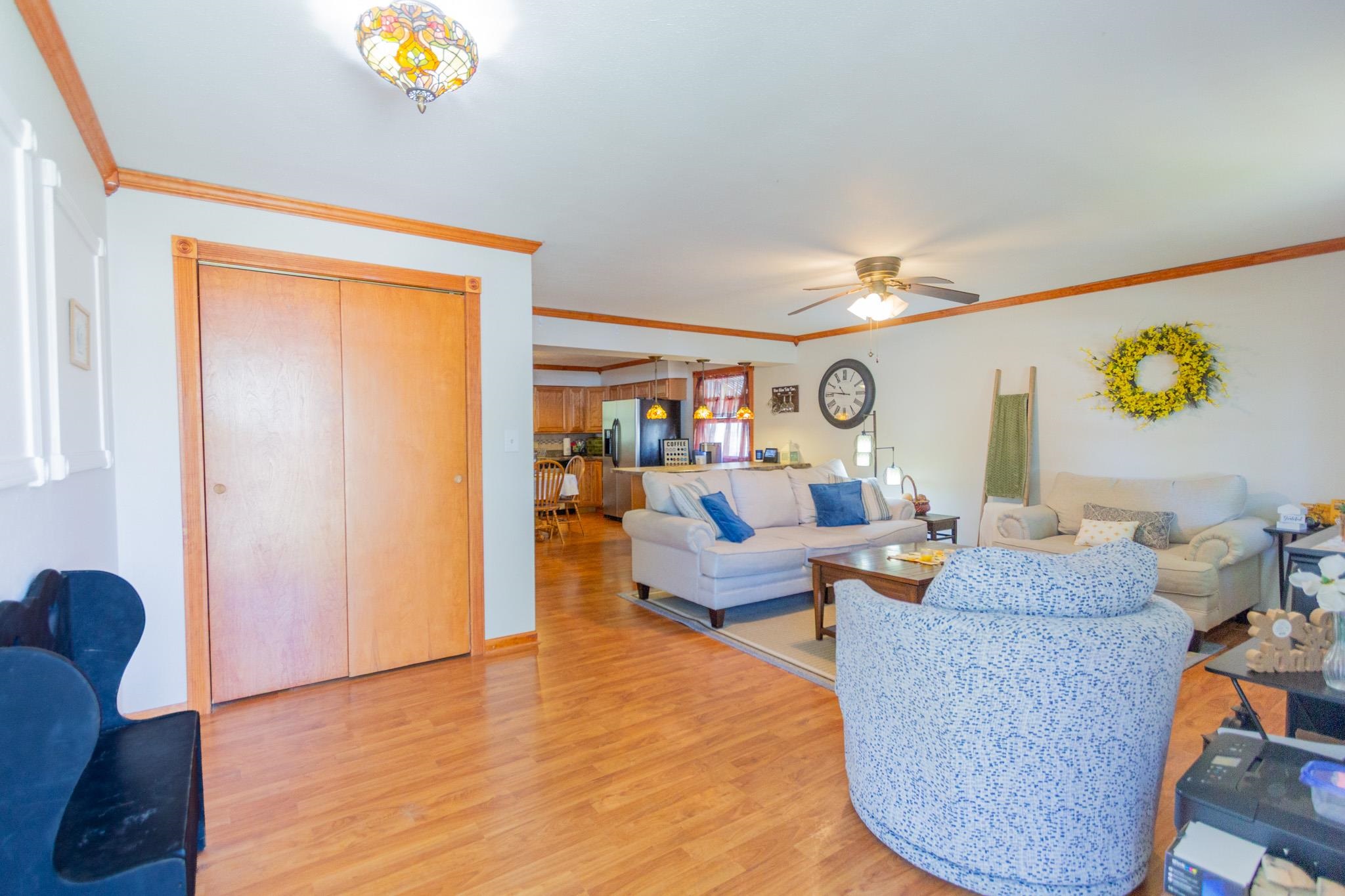 606 Washington St, Clay Center, KS 67432