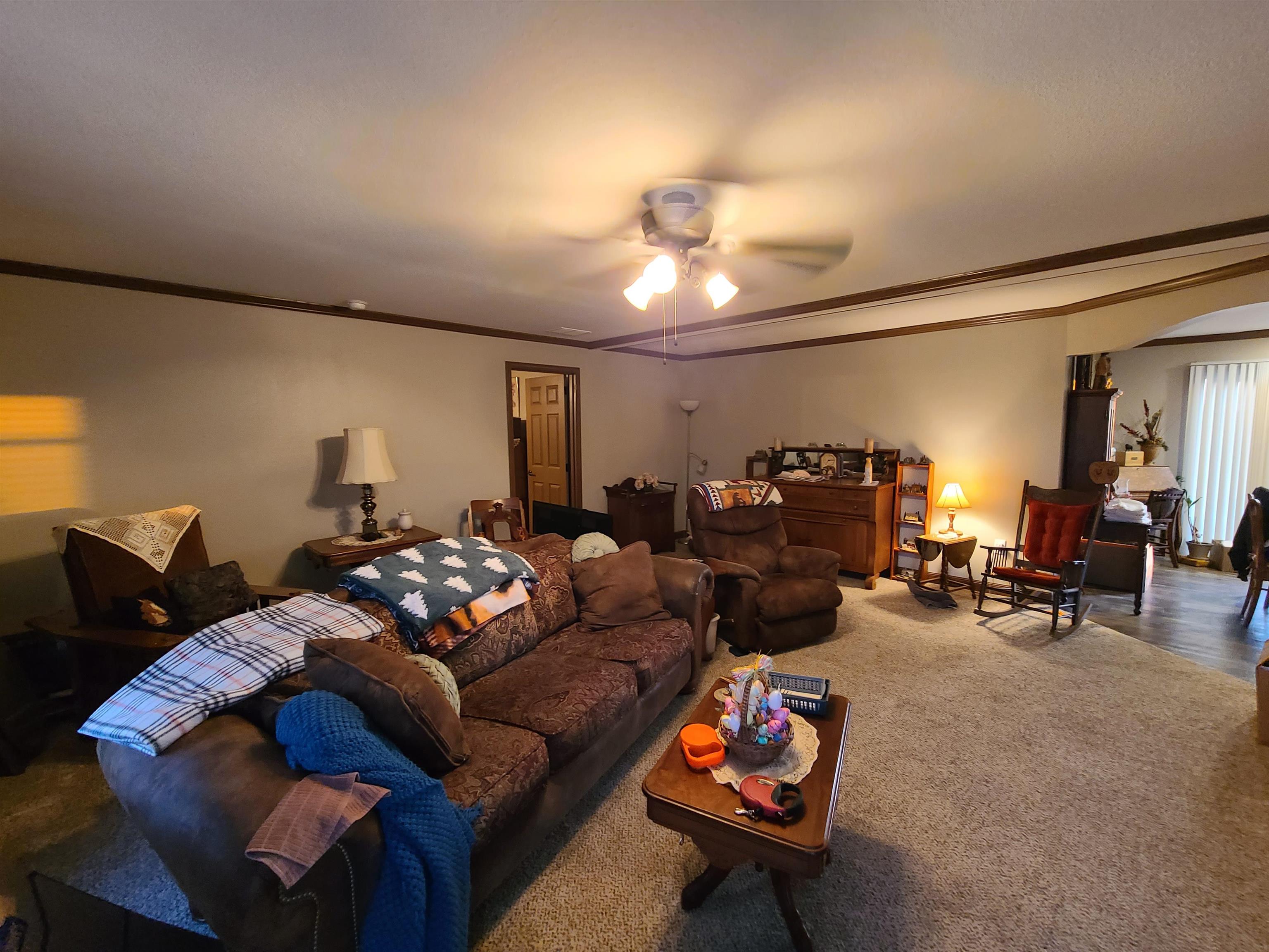 605 Hanson Pl, Marquette, KS 67464