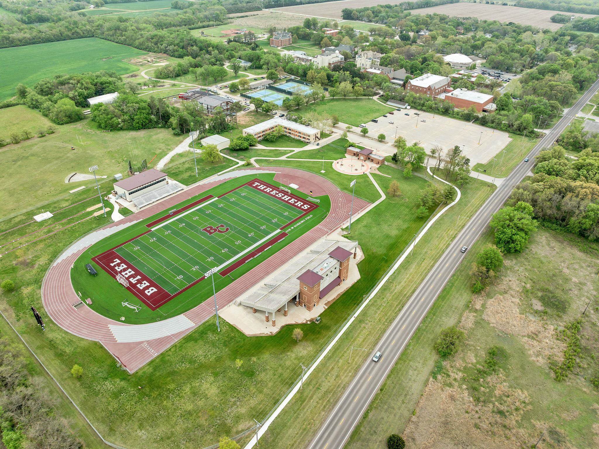 316 Old Colony, North Newton, KS 67117