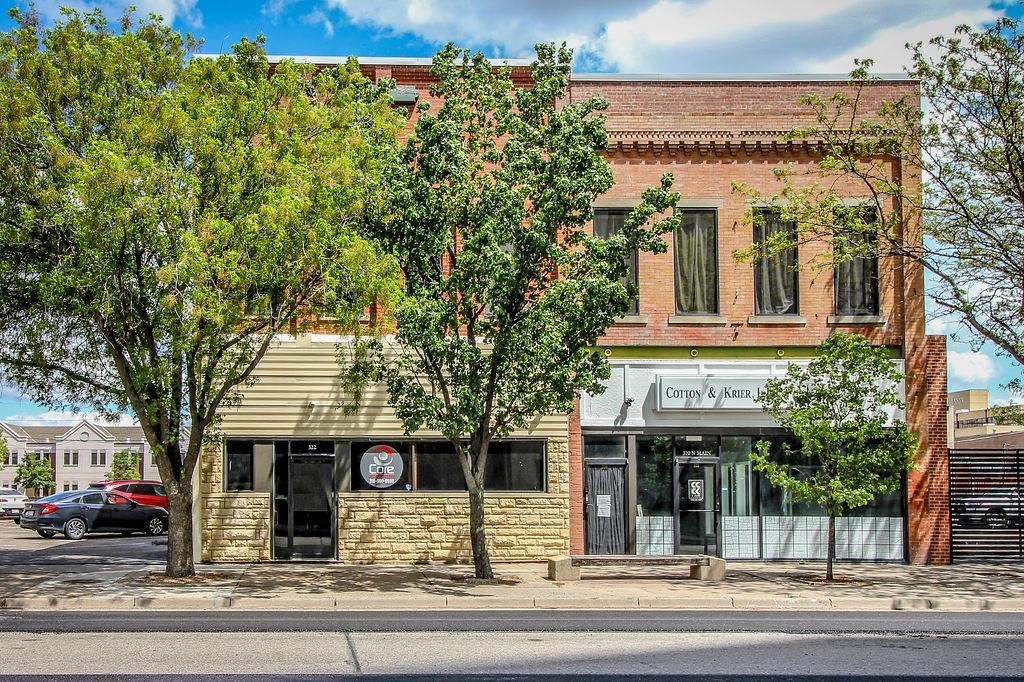 322 N Main St, Wichita, KS 67202