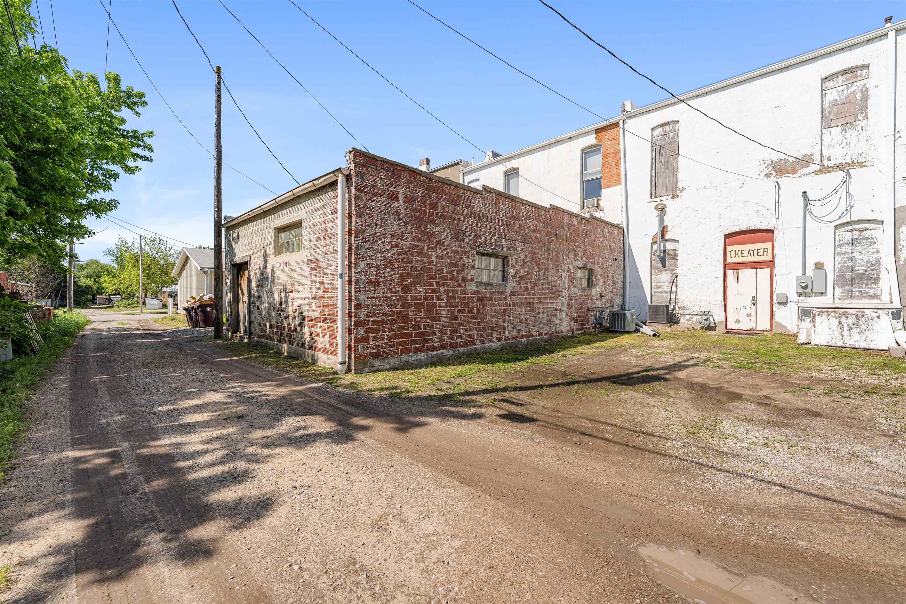 106 N Washington St, Marquette, KS 67464