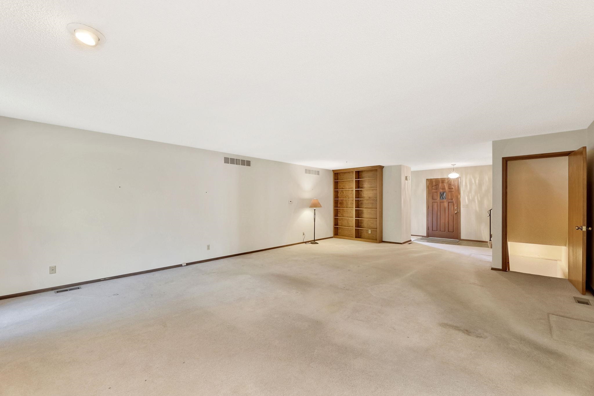 641 N Woodlawn #62, Wichita, KS 67208-3669