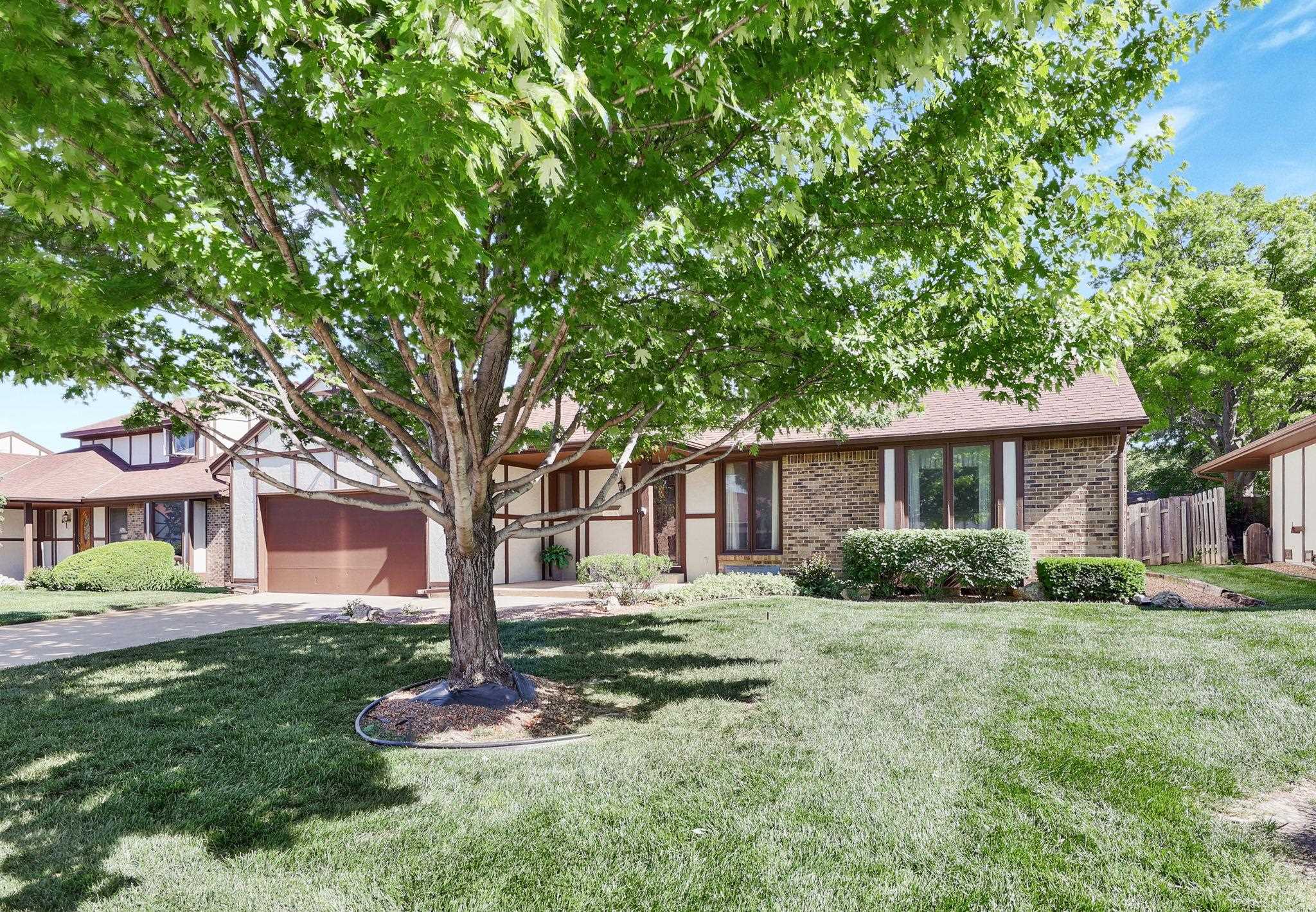 641 N Woodlawn #62, Wichita, KS 67208-3669