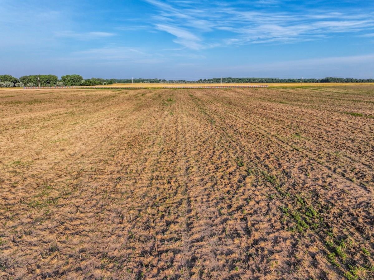 000 S Langdon Rd, Plevna, KS 67568