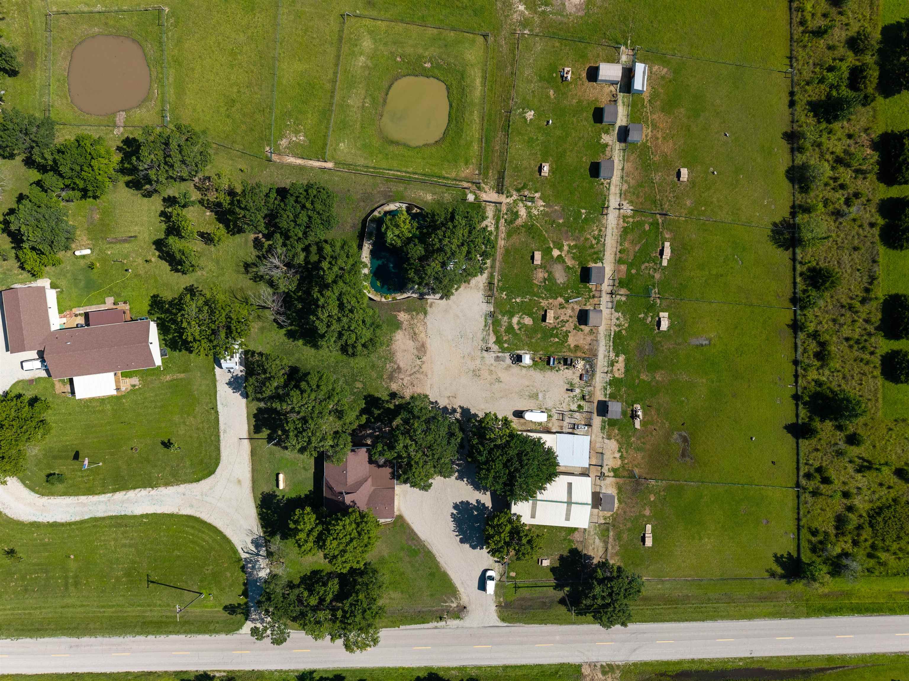 1718 SW 170th St, Leon, KS 67074