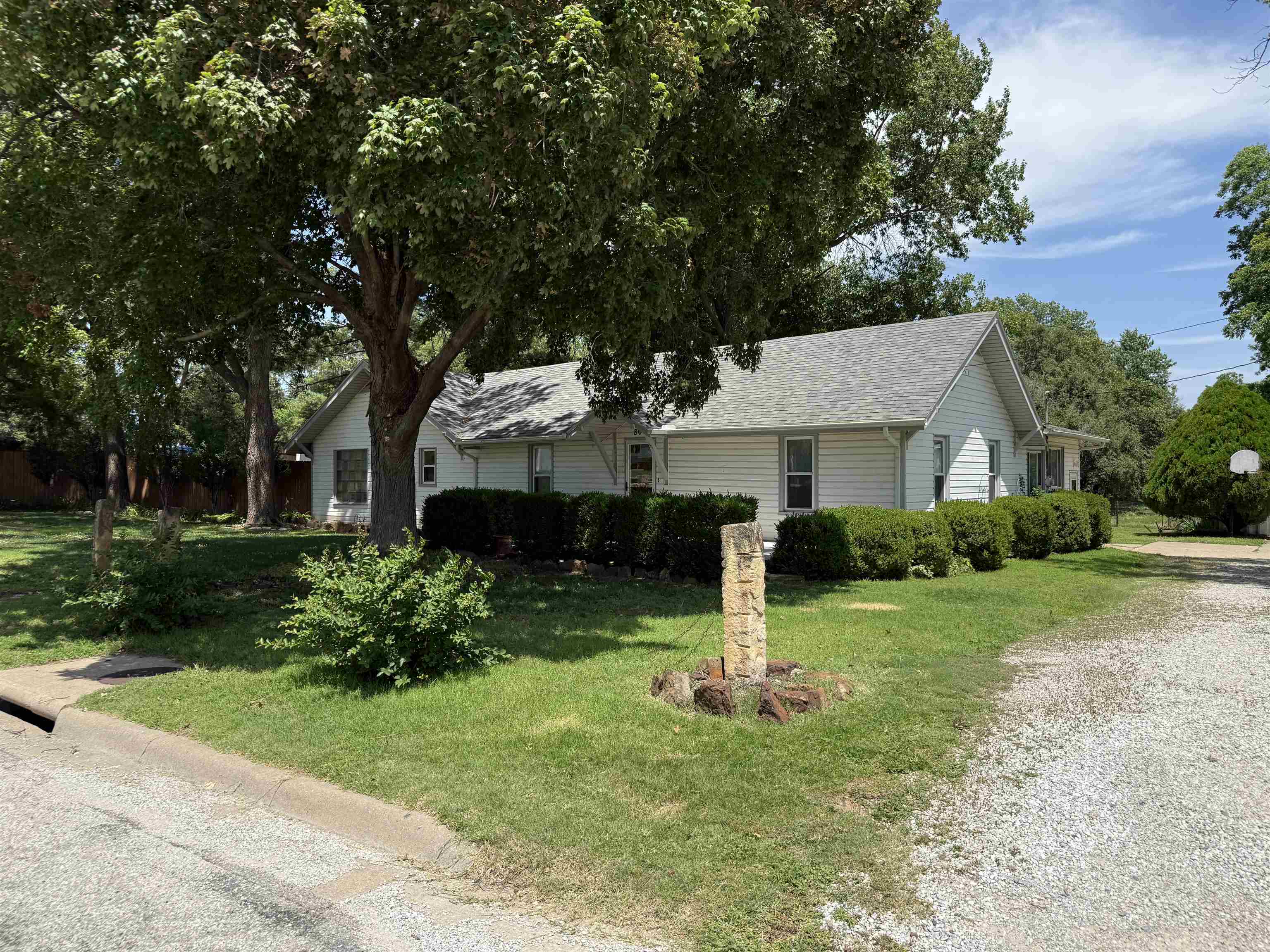 800 Coronado St, Kingman, KS 67068
