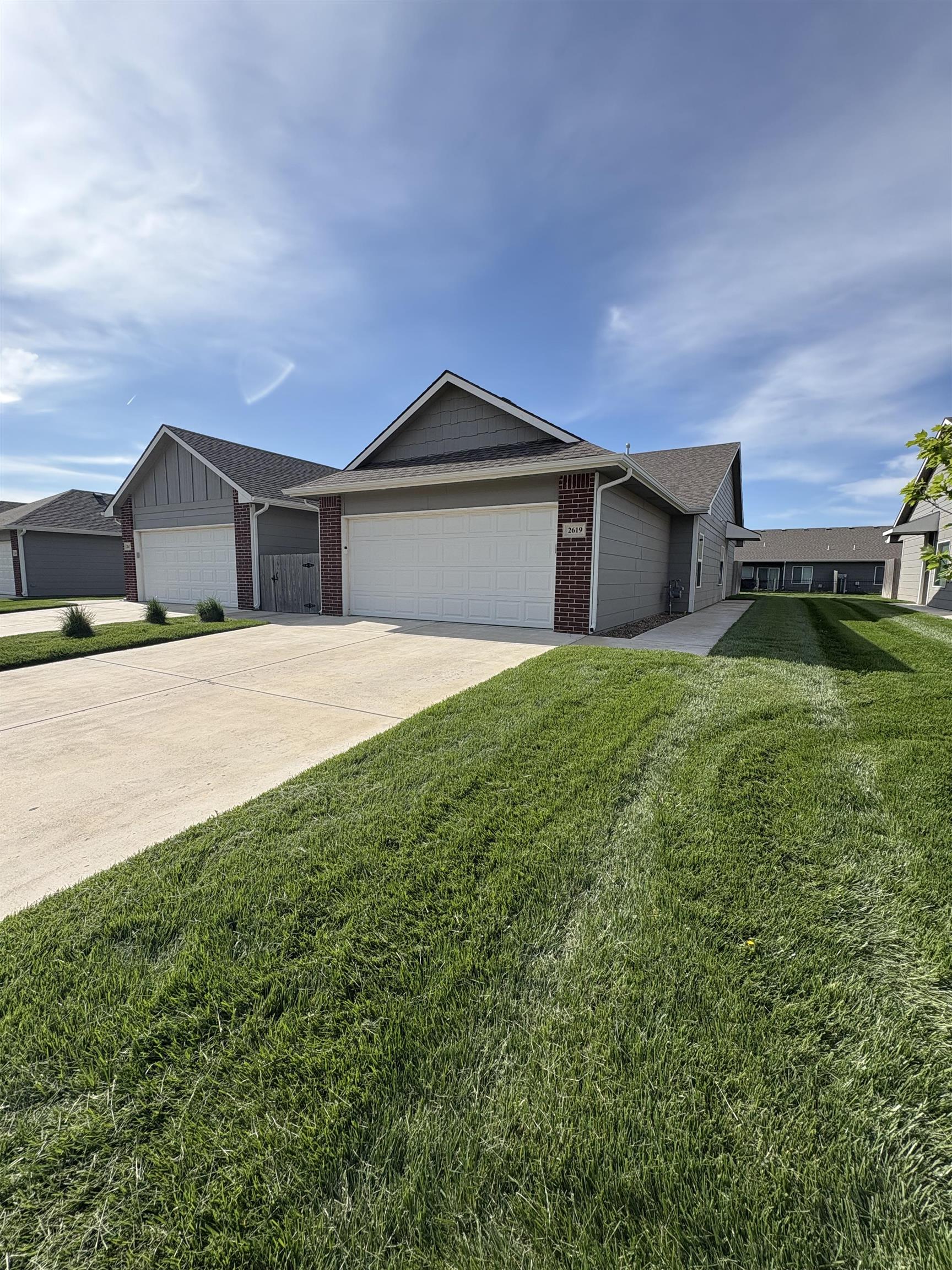 2617-2619 W 55th St N, Wichita, KS 67204