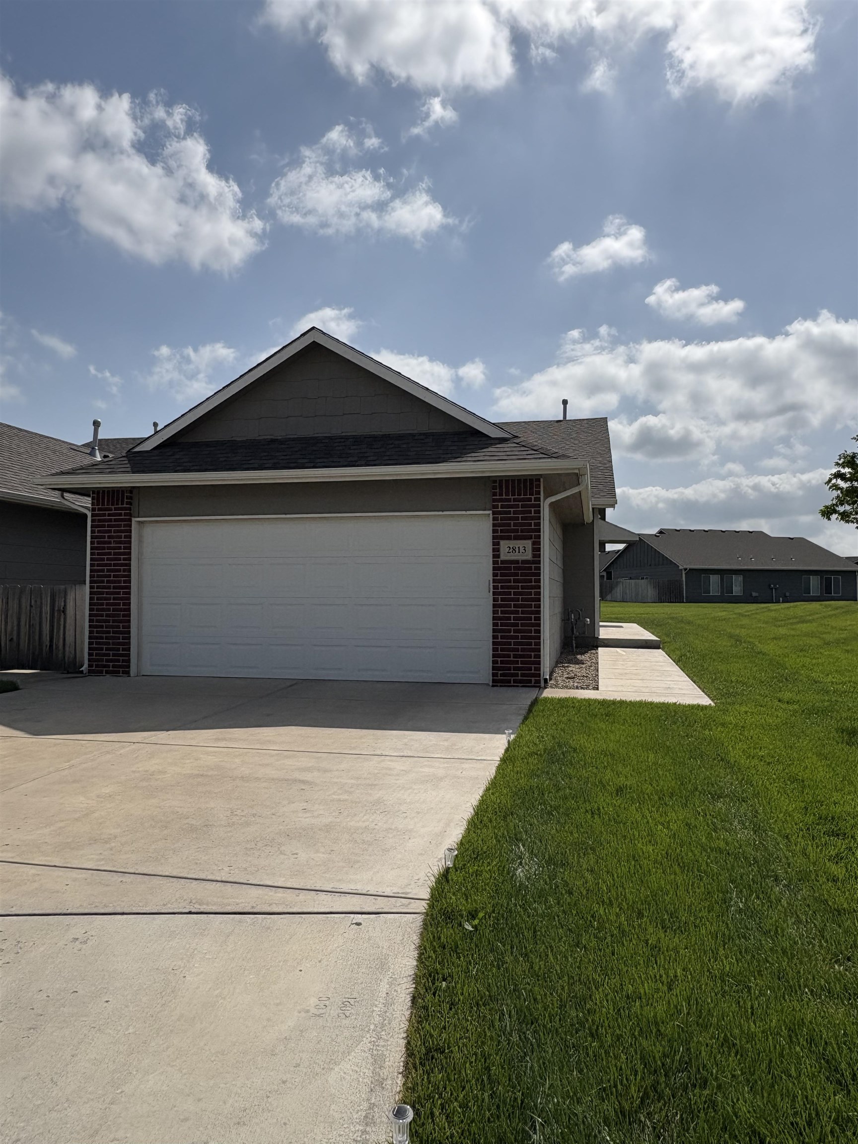 2515-2513 W 55th St N, Wichita, KS 67204