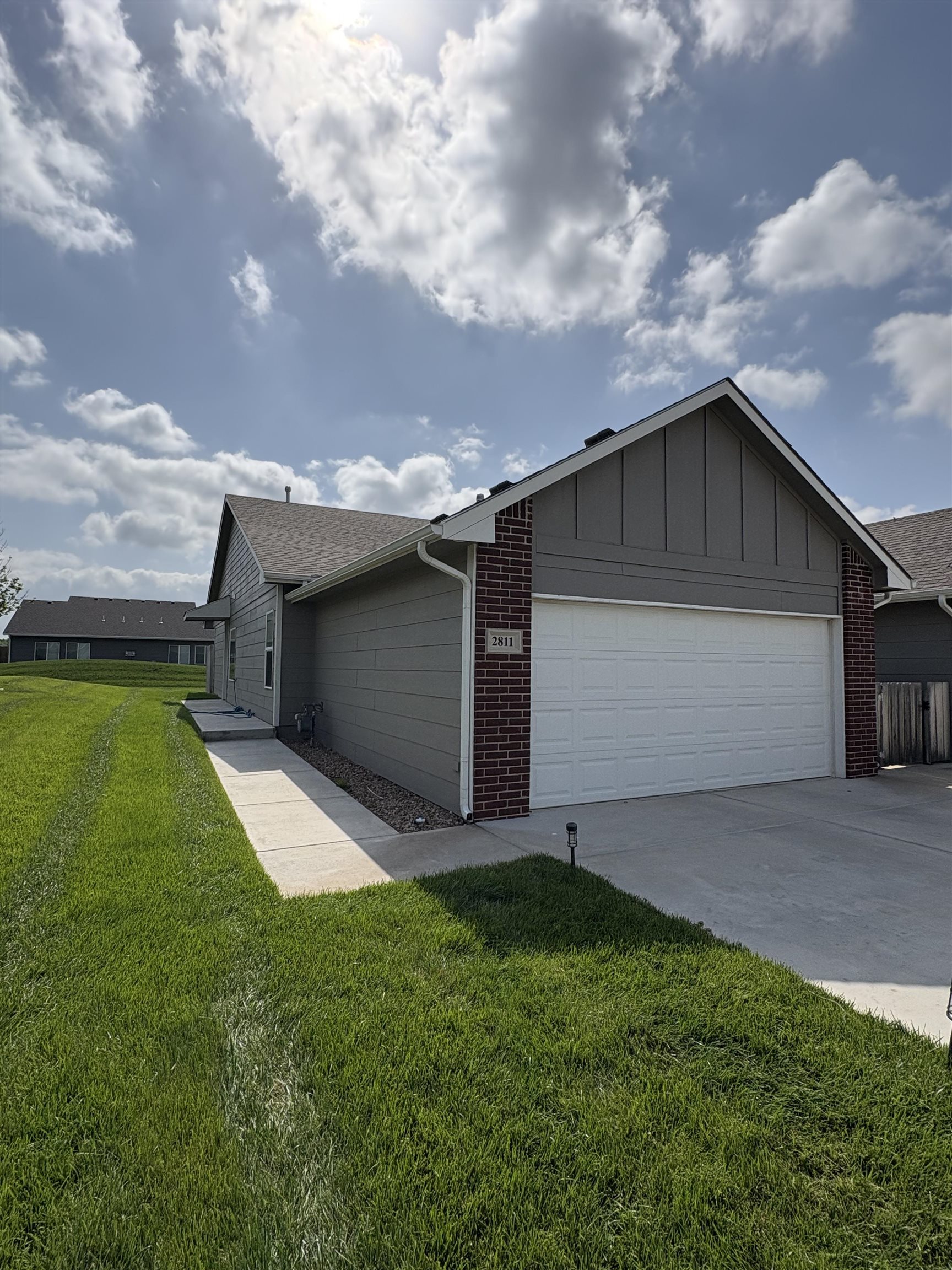 2515-2513 W 55th St N, Wichita, KS 67204