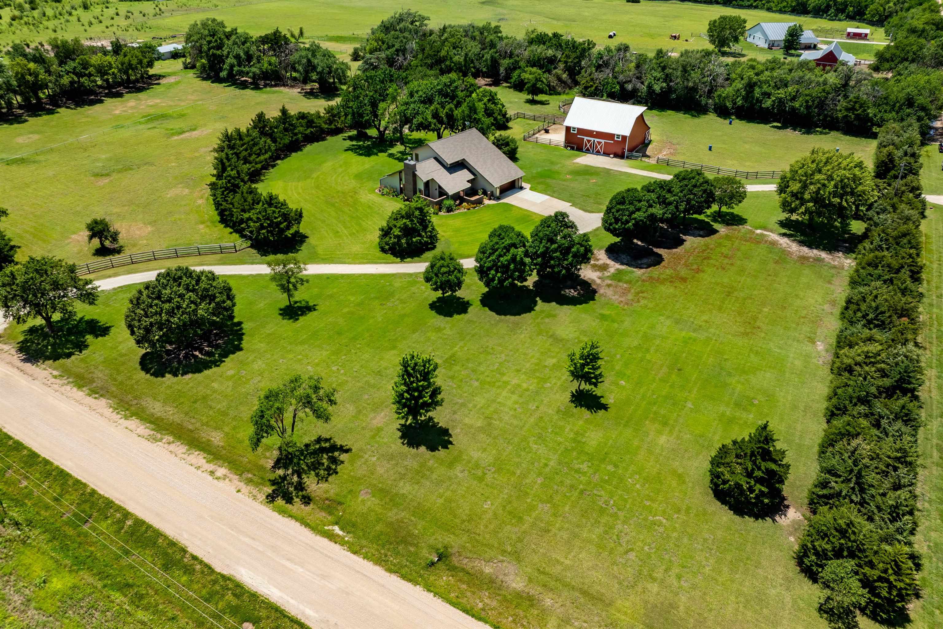 8835 S 103rd St W, Clearwater, KS 67026
