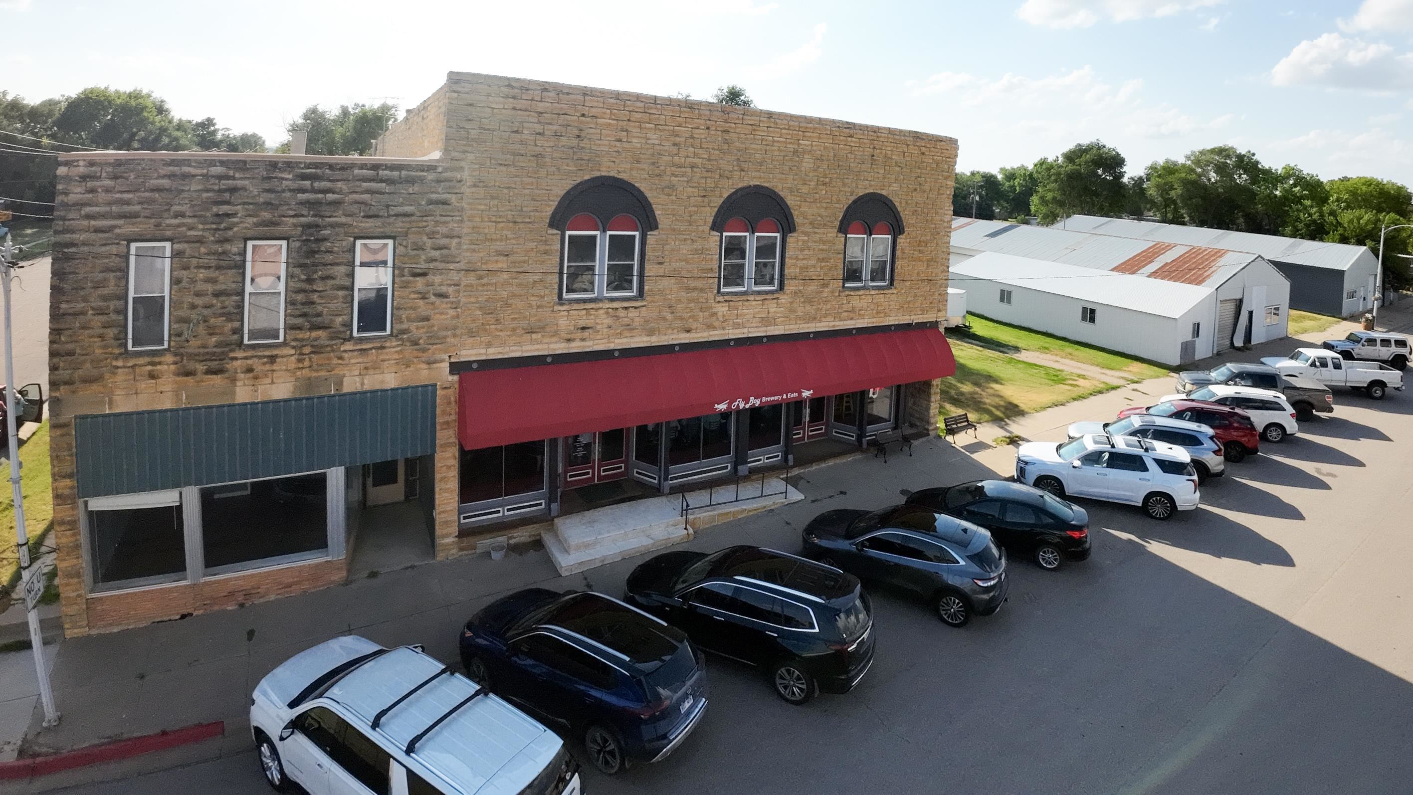 105 N Main St, Sylvan Grove, KS 67481