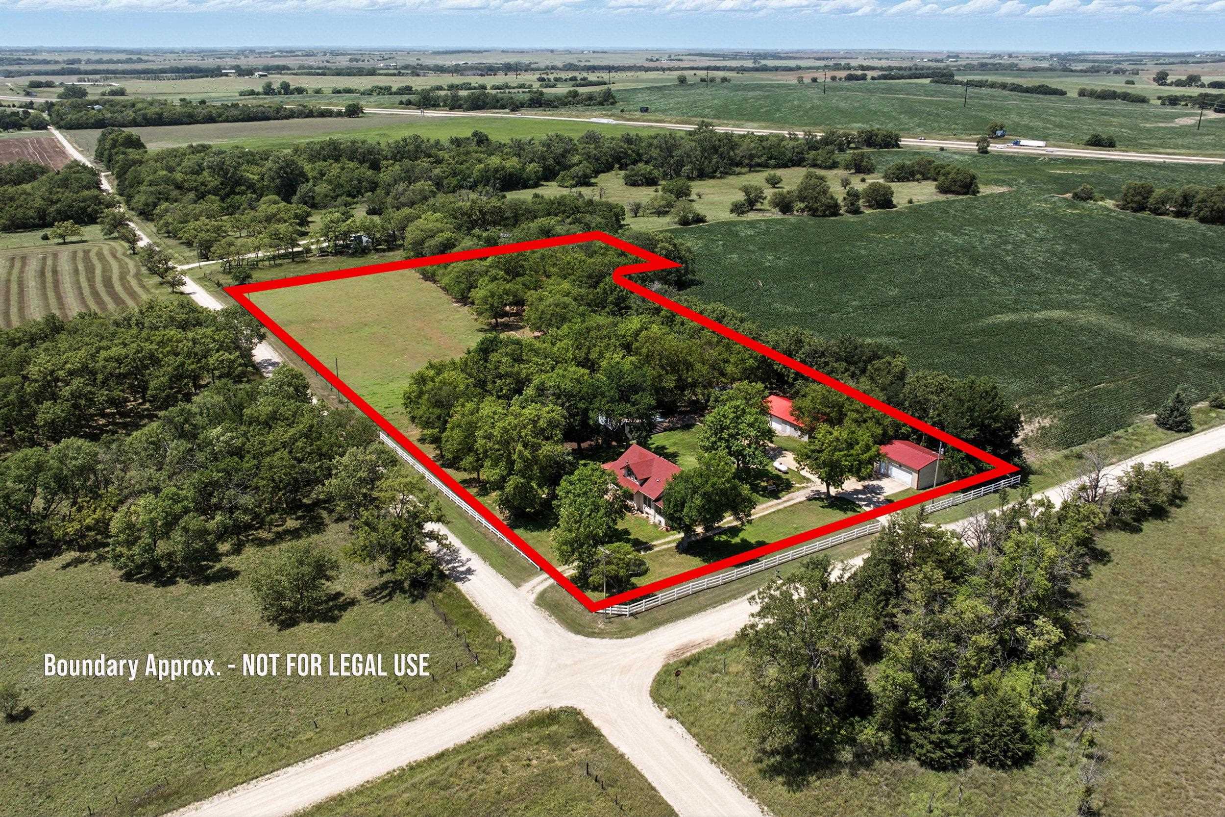 2403 Lark Rd, Abilene, KS 67410