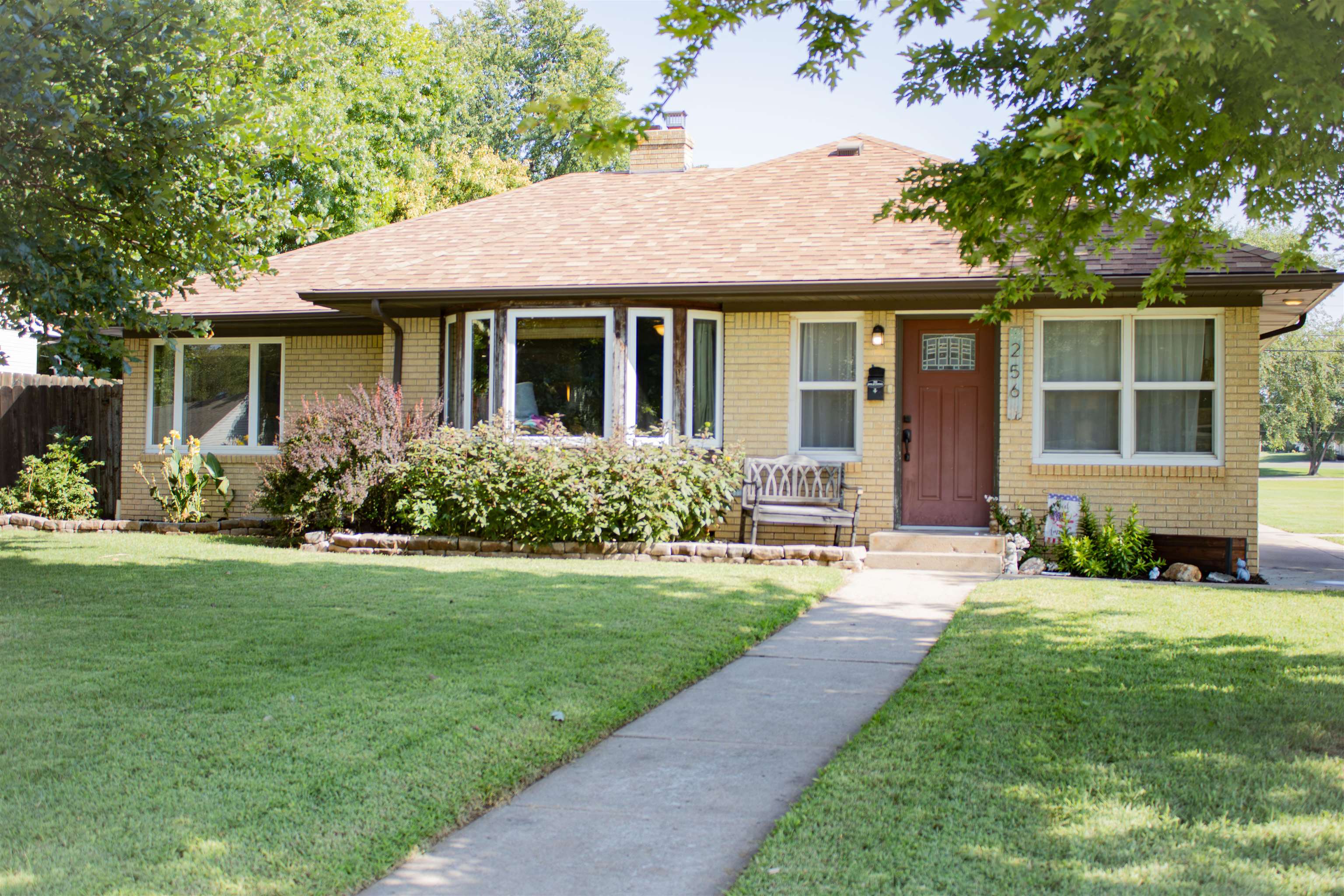 256 E Washington Ave, Kingman, KS 67068
