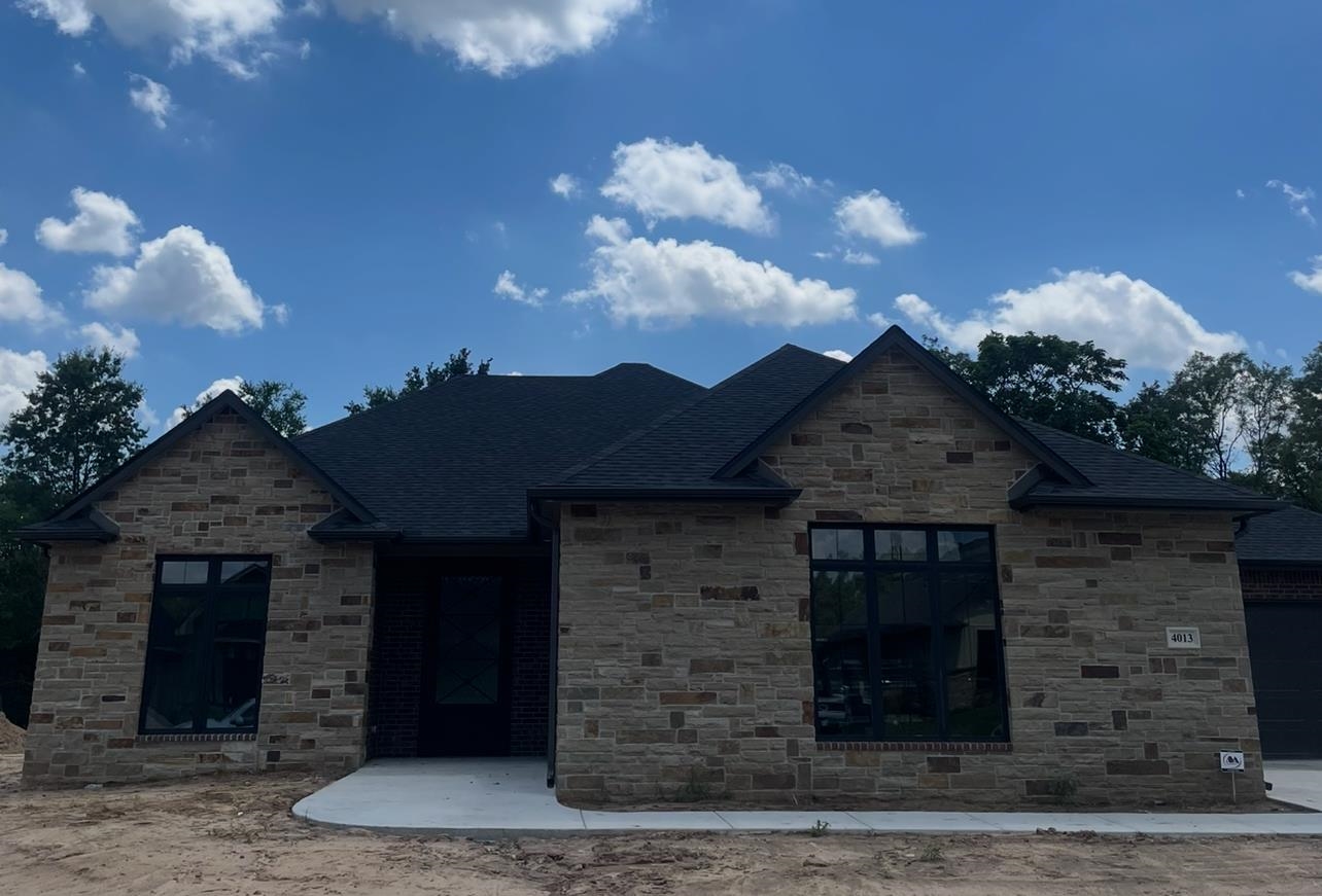 4013 N Tyler Ct, Maize, KS 67101