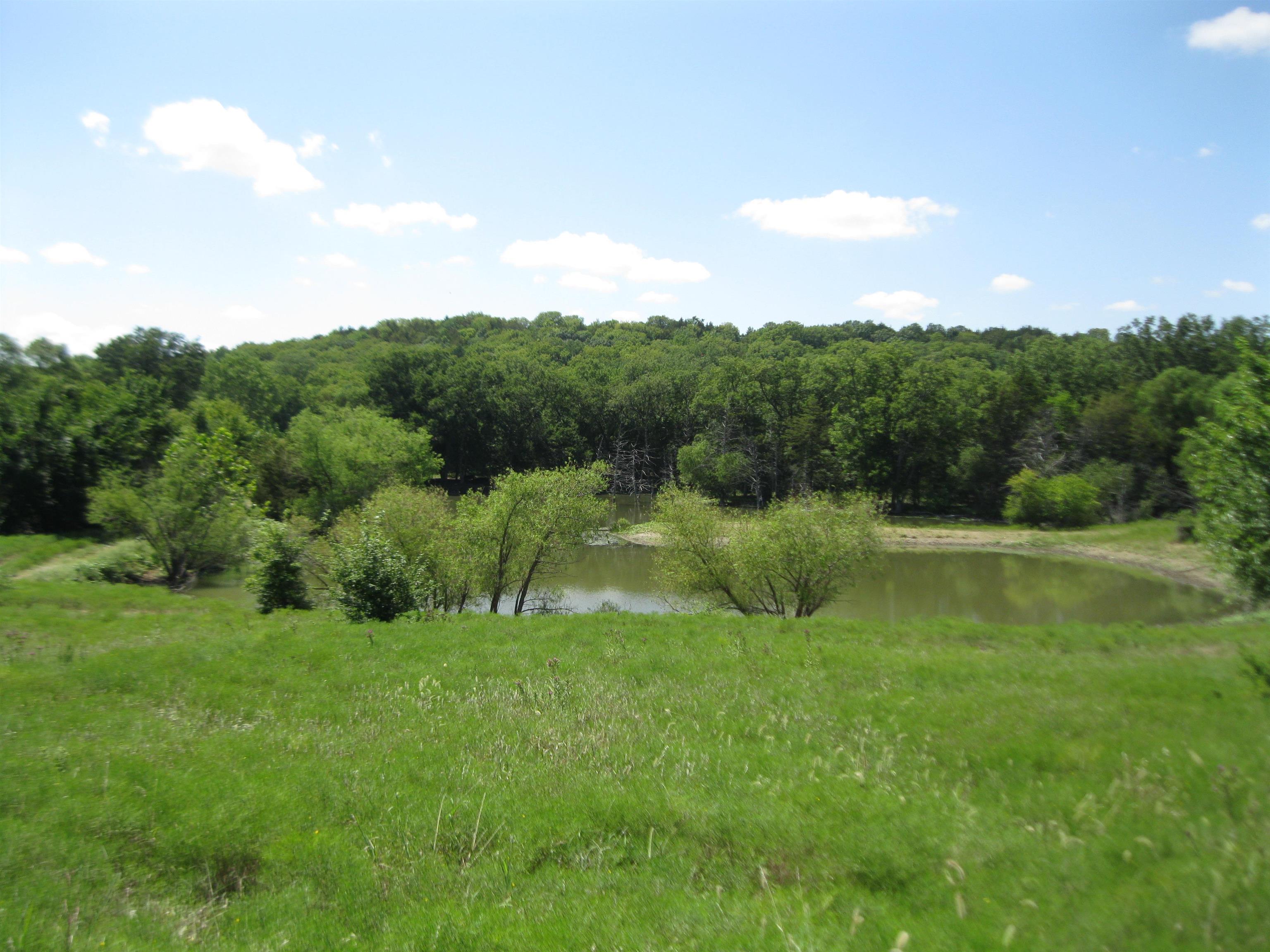 13390 Quinter Rd, Altoona, KS 66710