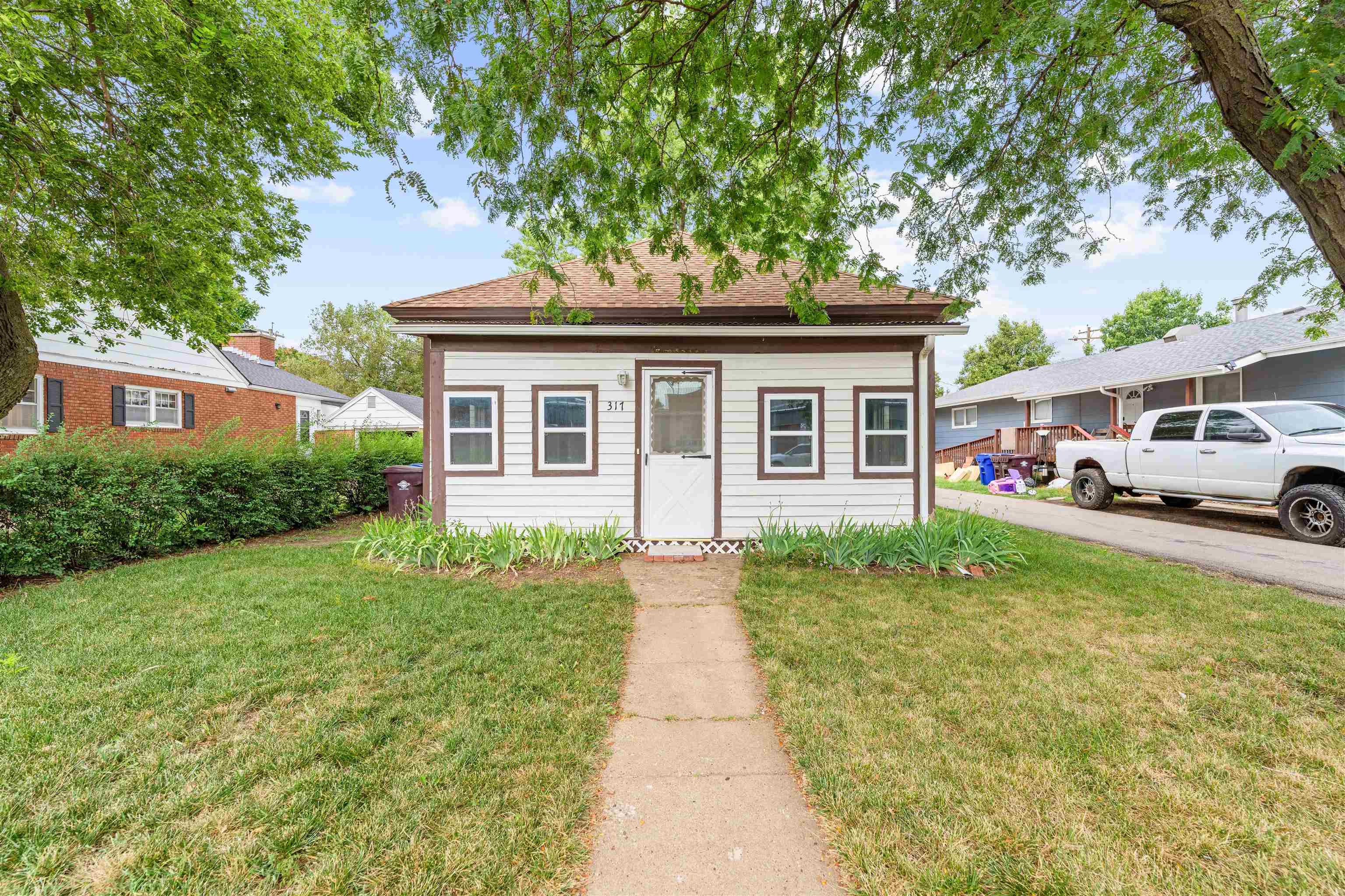 317 Swedonia, Marquette, KS 67464