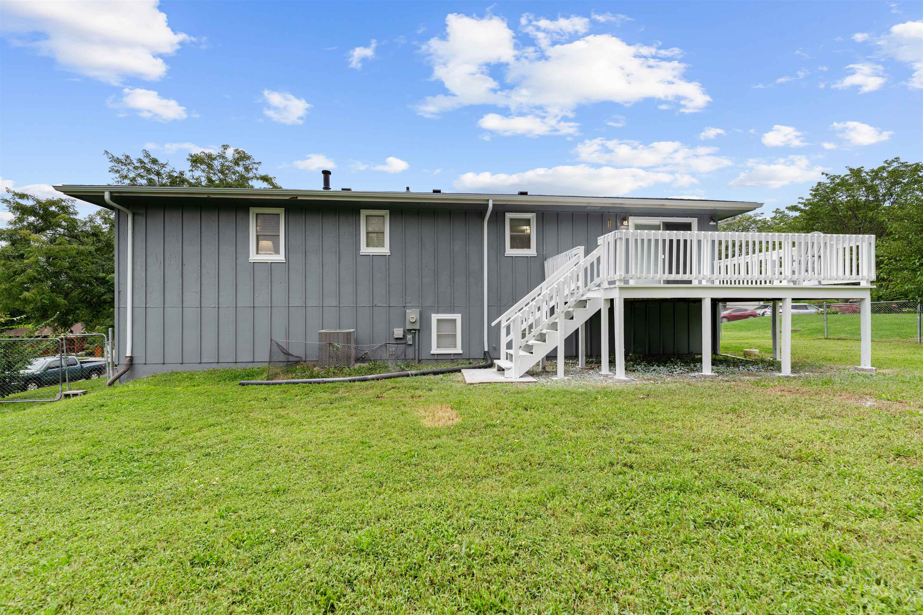 415 Charles Rd, Abilene, KS 67410
