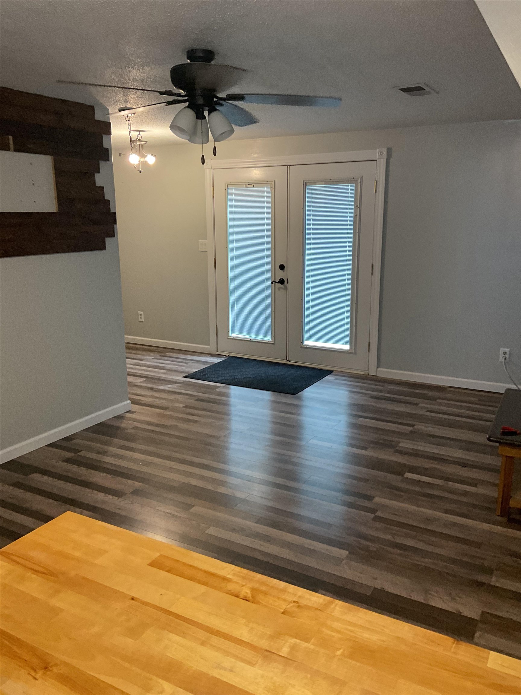 615 N Main, Leon, KS 67074