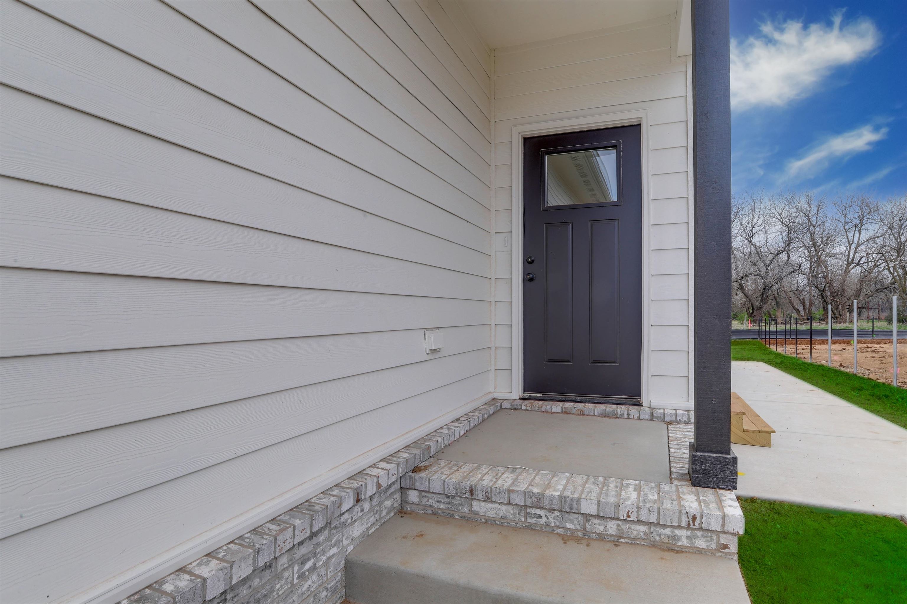 5259-5263 Pinecrest Ct N, Bel Aire, KS 67226