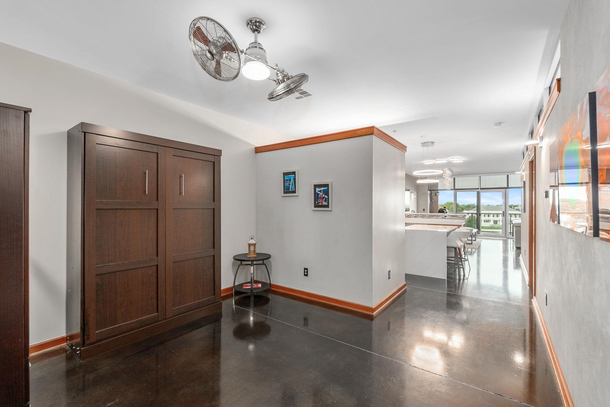 515 S Main #403, Wichita, KS 67202