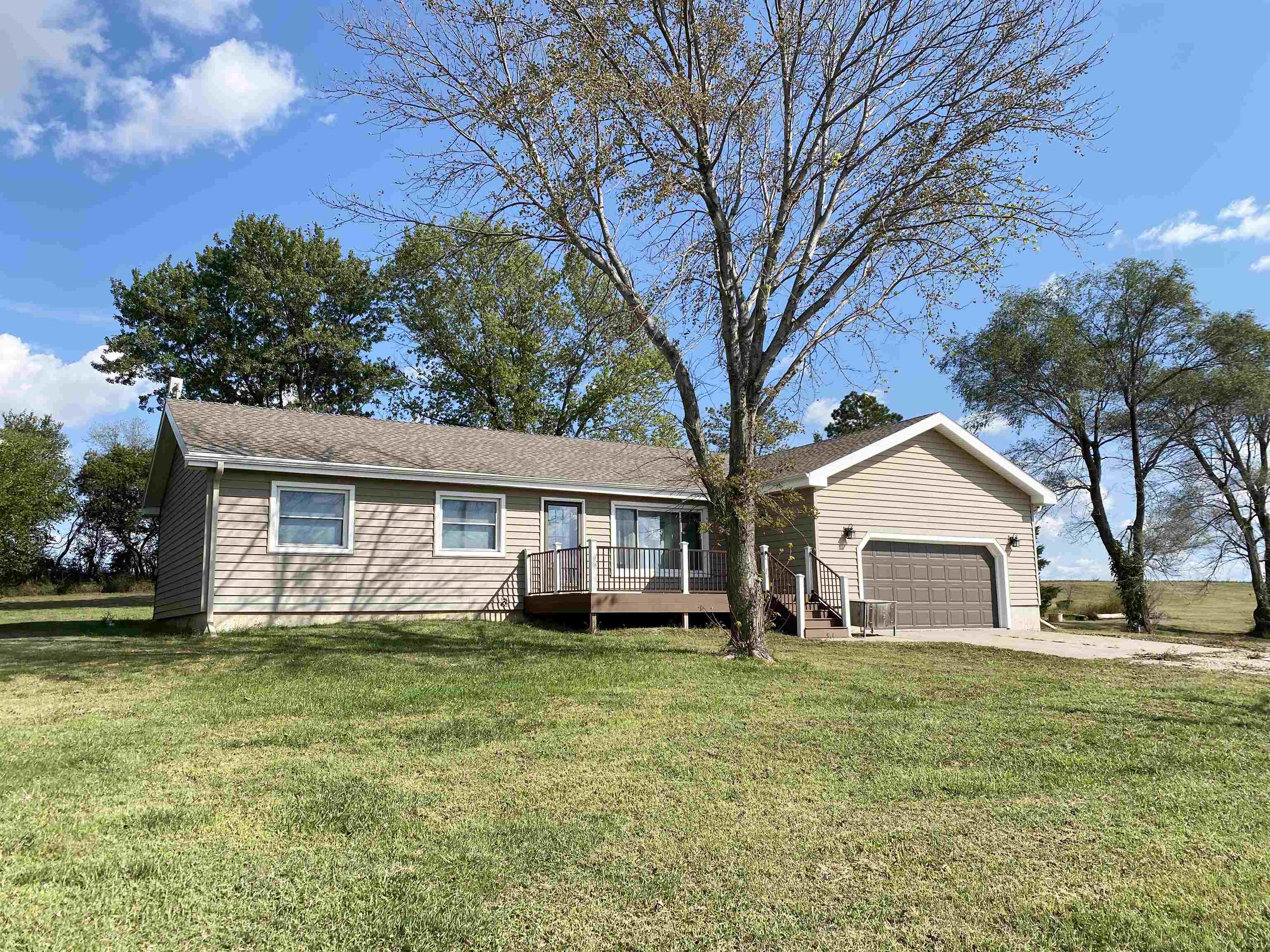 1824 Quail Rd, Concordia, KS 66901