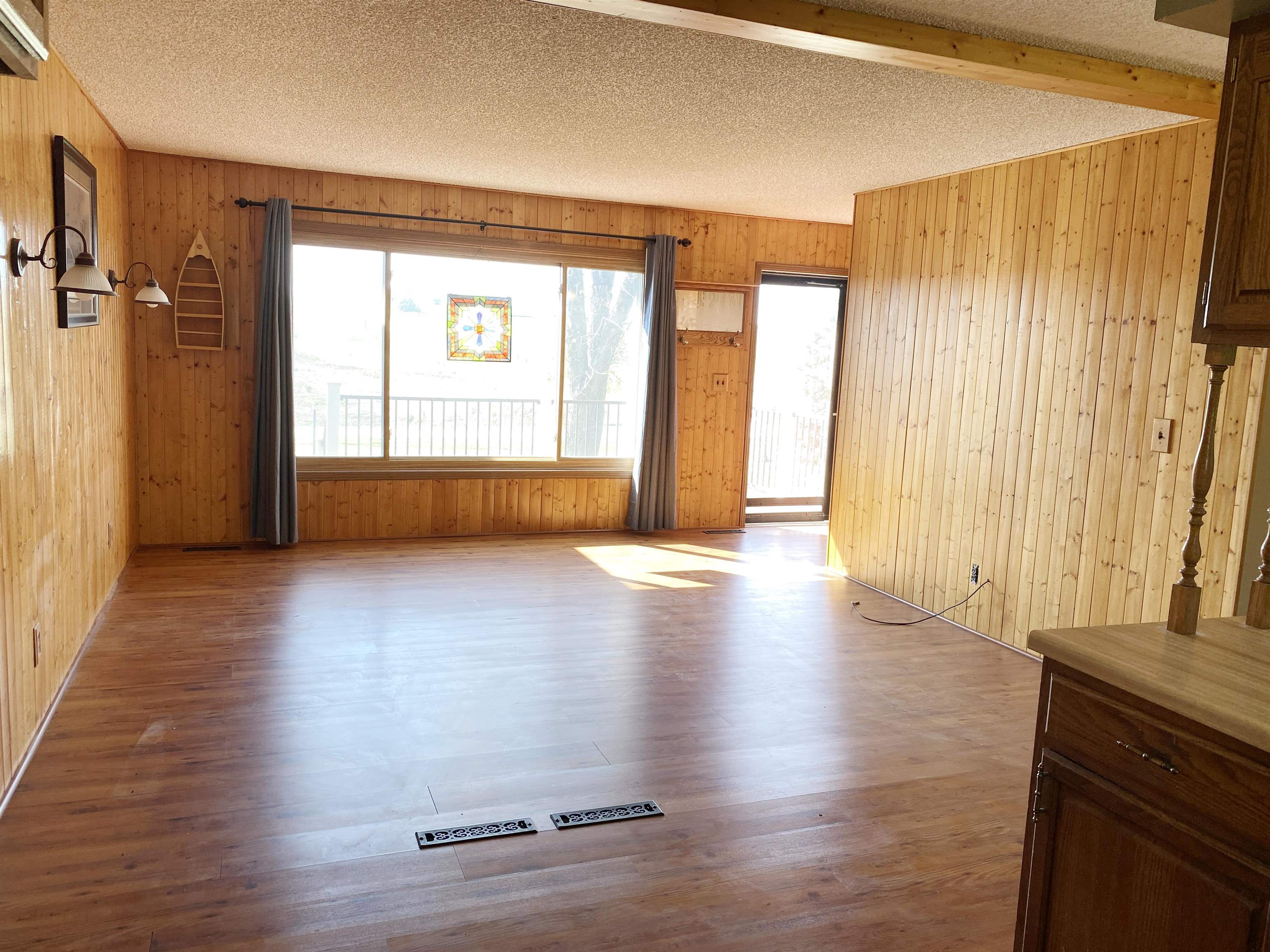 1824 Quail Rd, Concordia, KS 66901