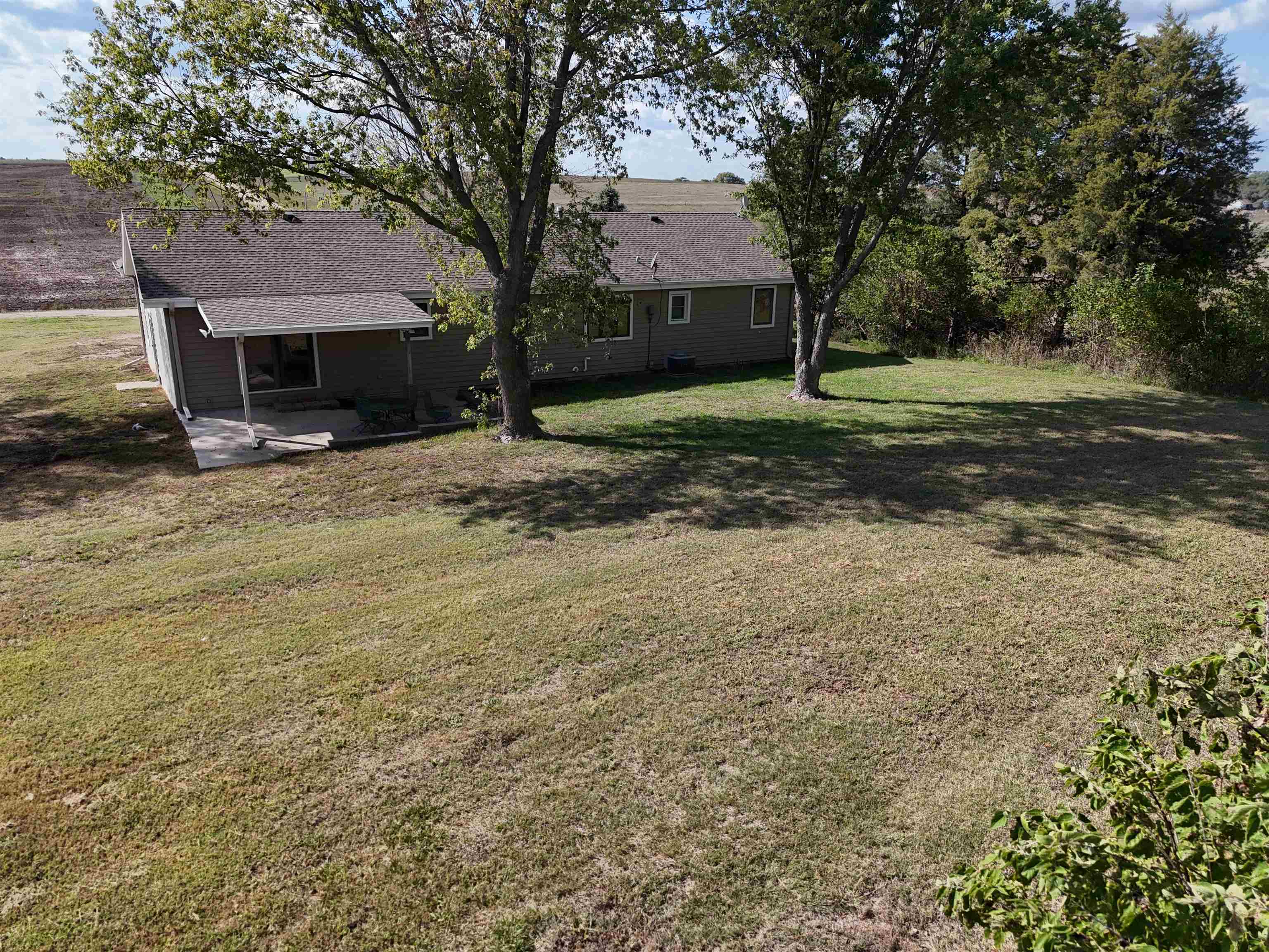 1824 Quail Rd, Concordia, KS 66901