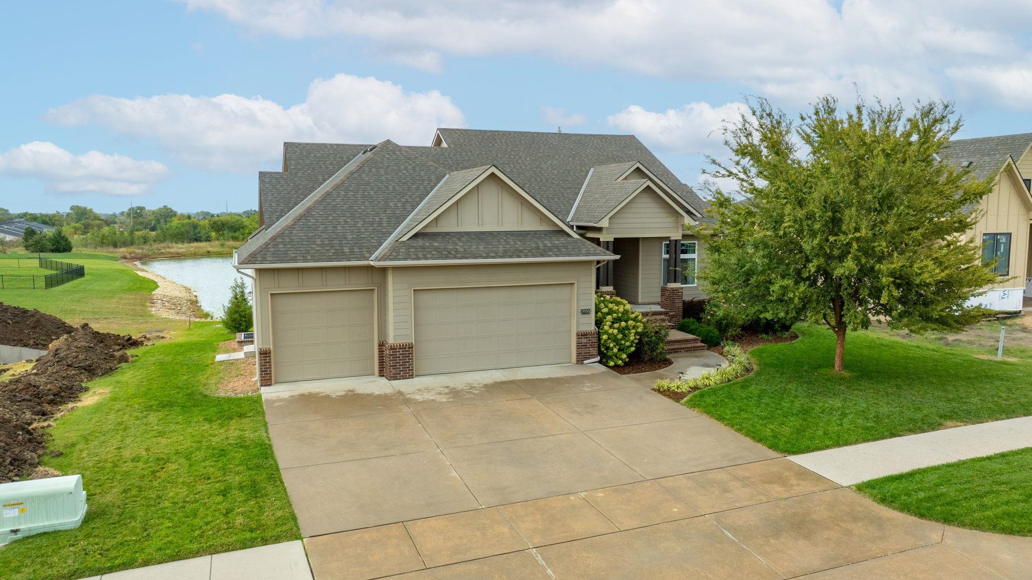 5958 E Forbes St, Bel Aire, KS 67220
