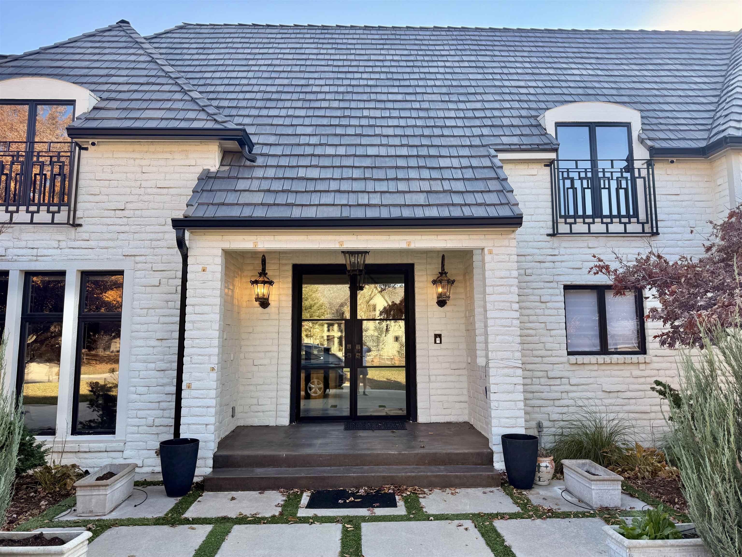 1536 N Gatewood Ct, Wichita, KS 67206