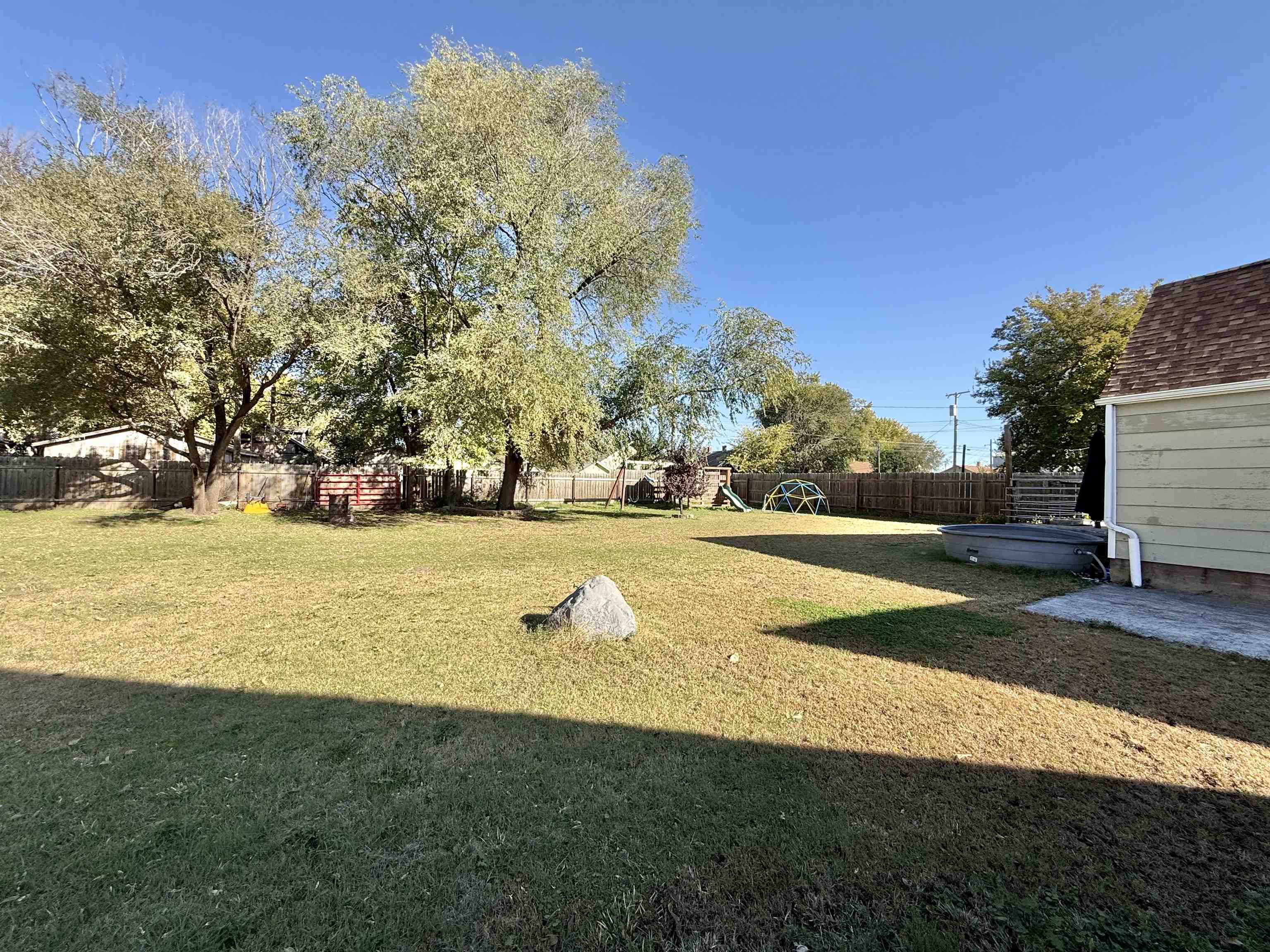 236 W A Ave, Kingman, KS 67068