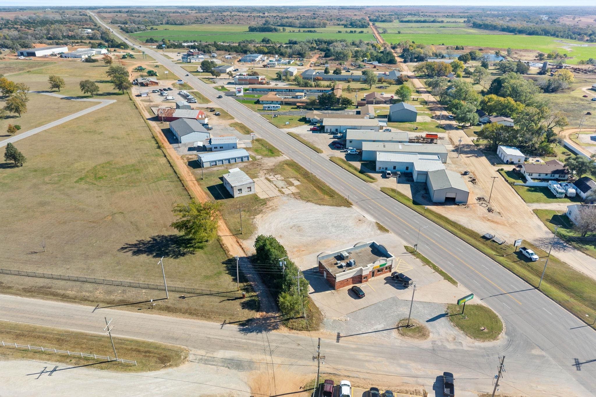 910 E Hwy 54, Kingman, KS 67068