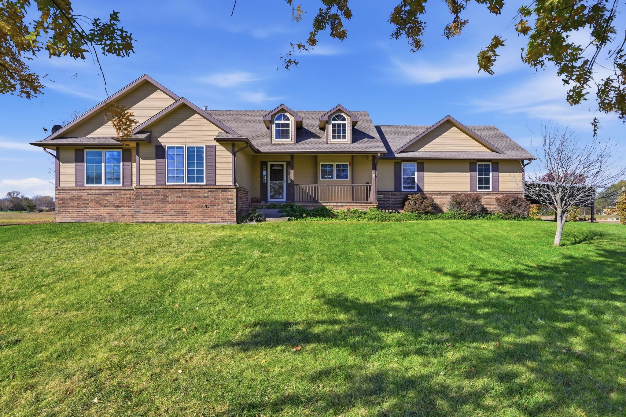10622 W Bluewater Ct, Clearwater, KS 67026