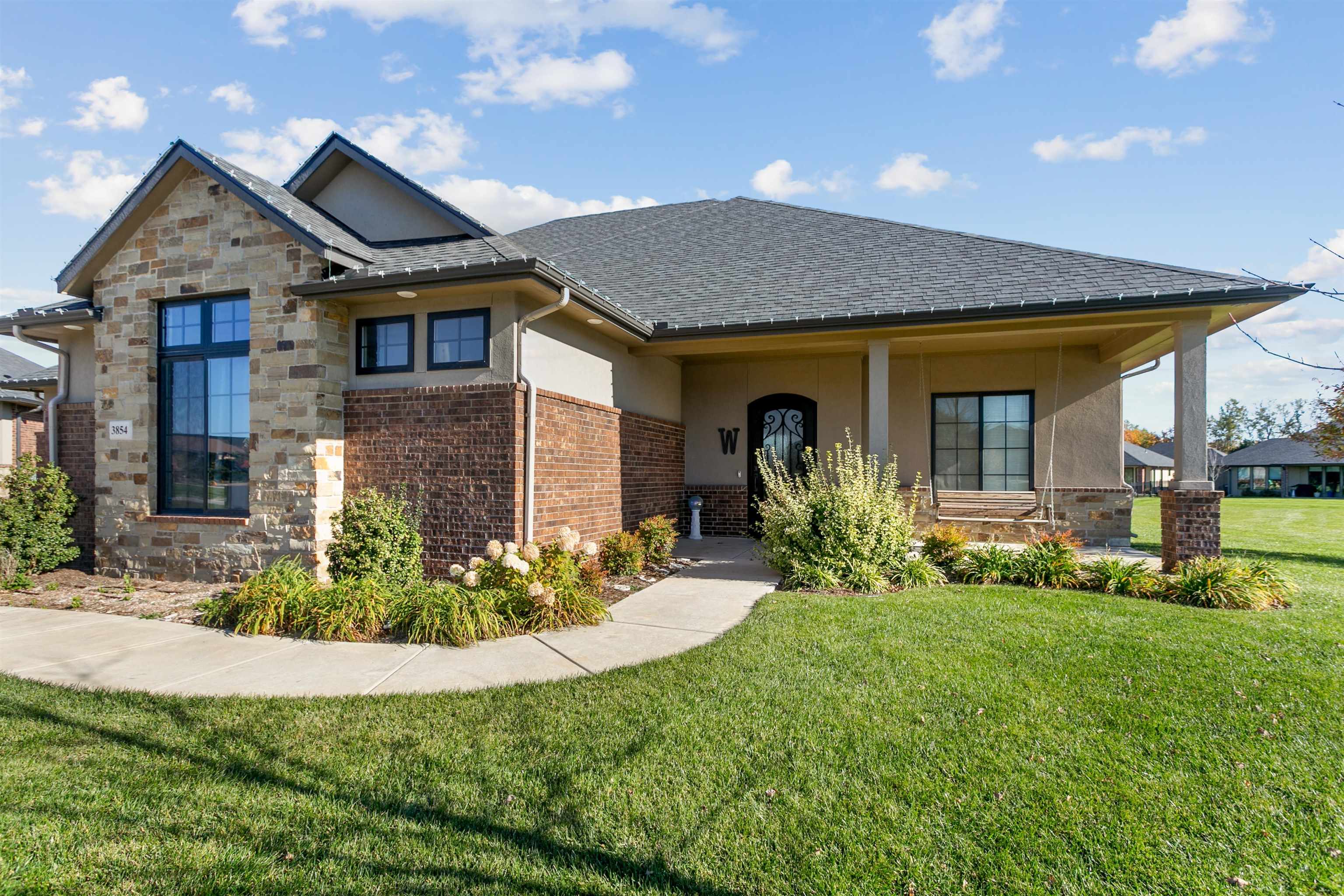 3854 N Red Fox Cir, Maize, KS 67101