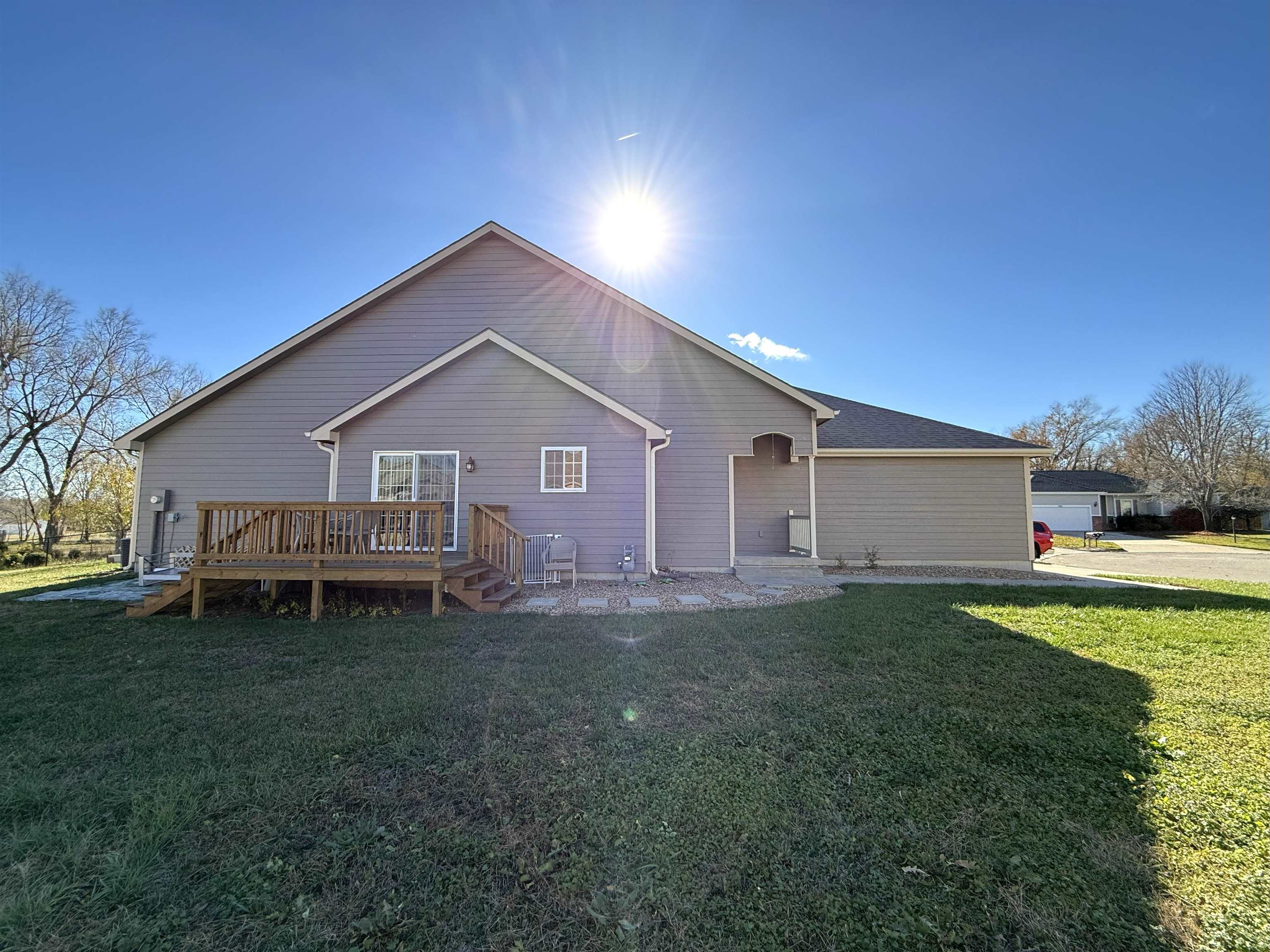 307 Tower Ave, Abilene, KS 67410