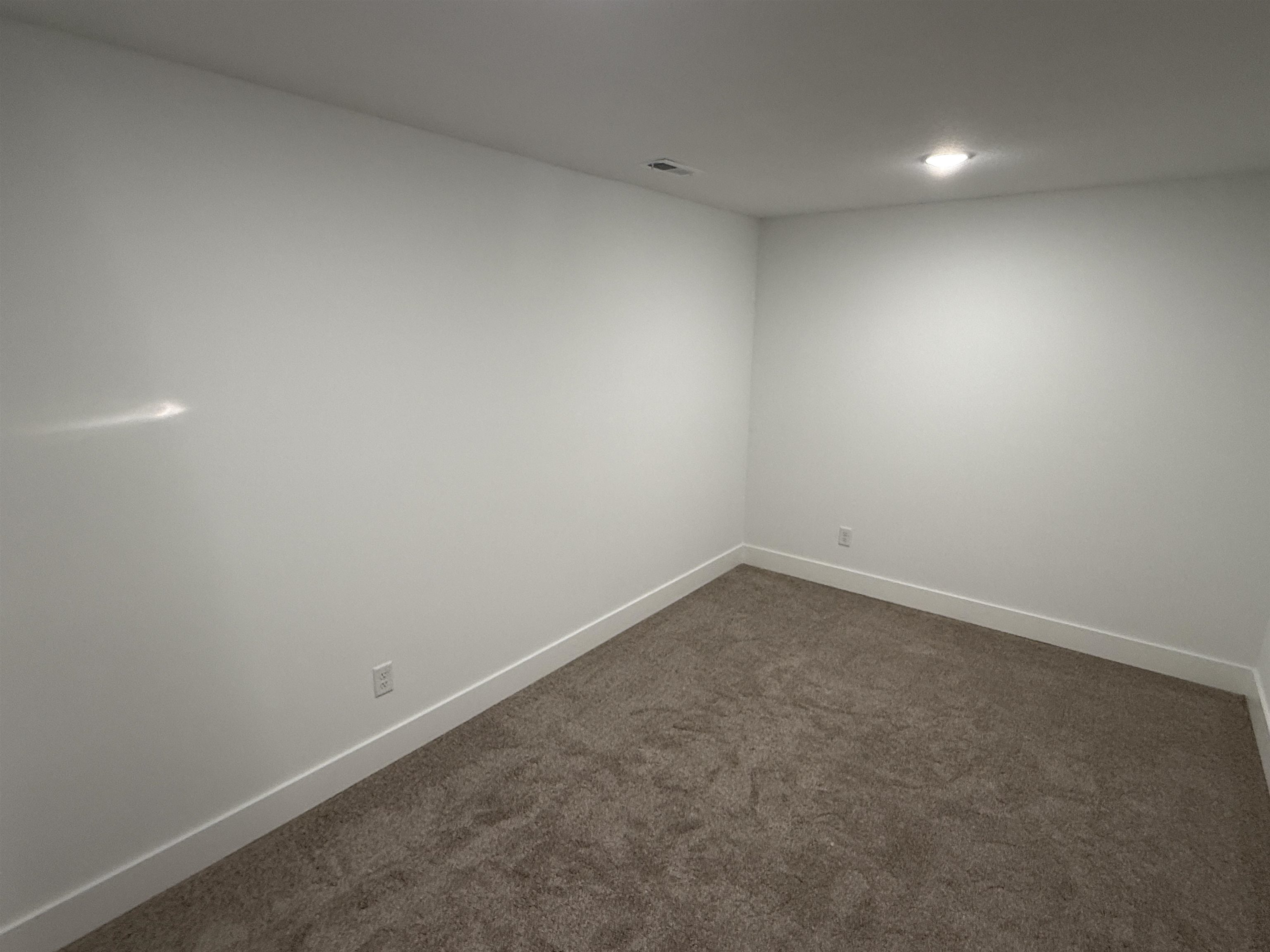 137 E Poplar Cir, Goddard, KS 67052