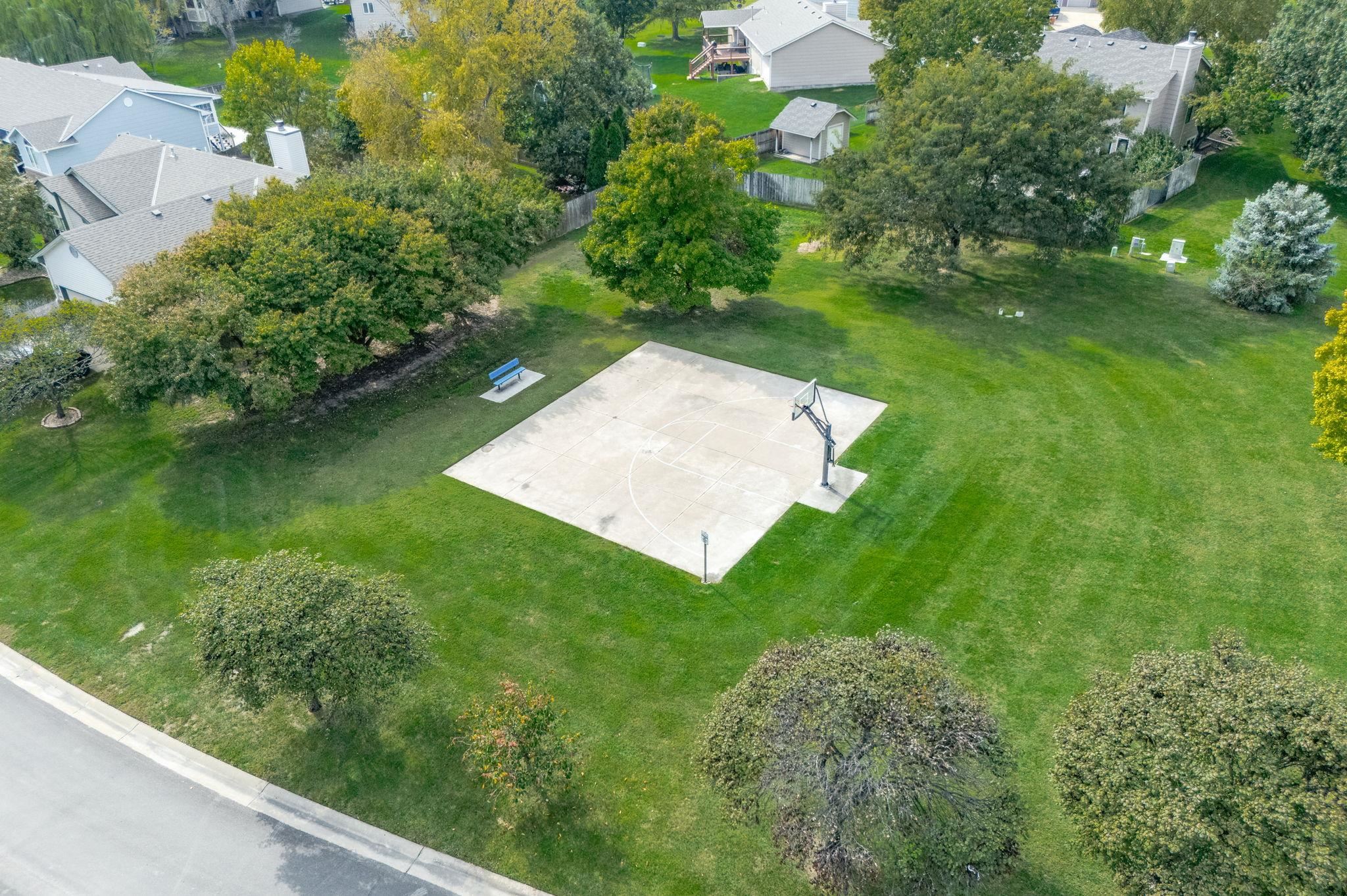 1008 Park Glen, Clearwater, KS 67026